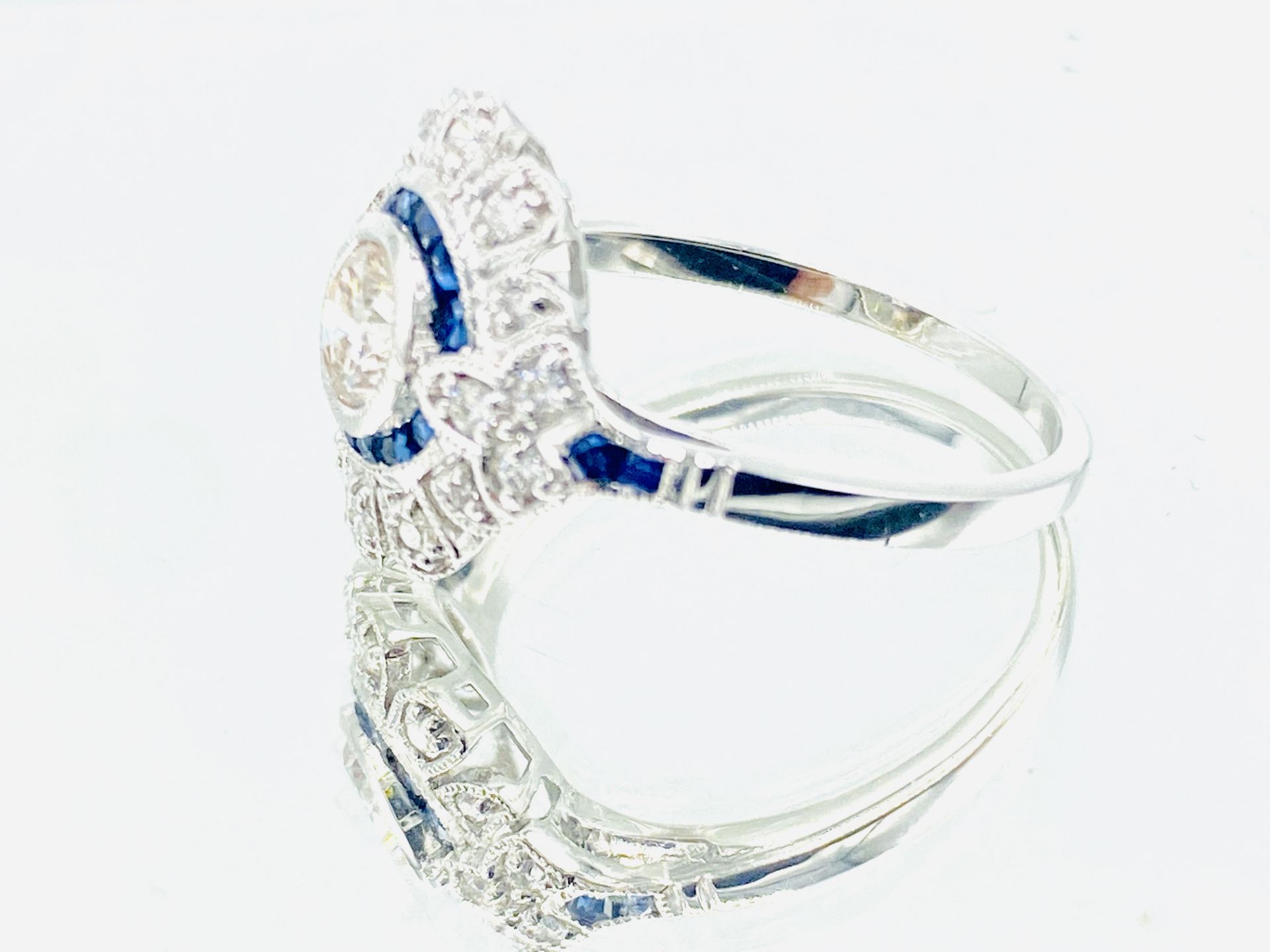 18ct white gold, diamond and sapphire ring - Image 5 of 5