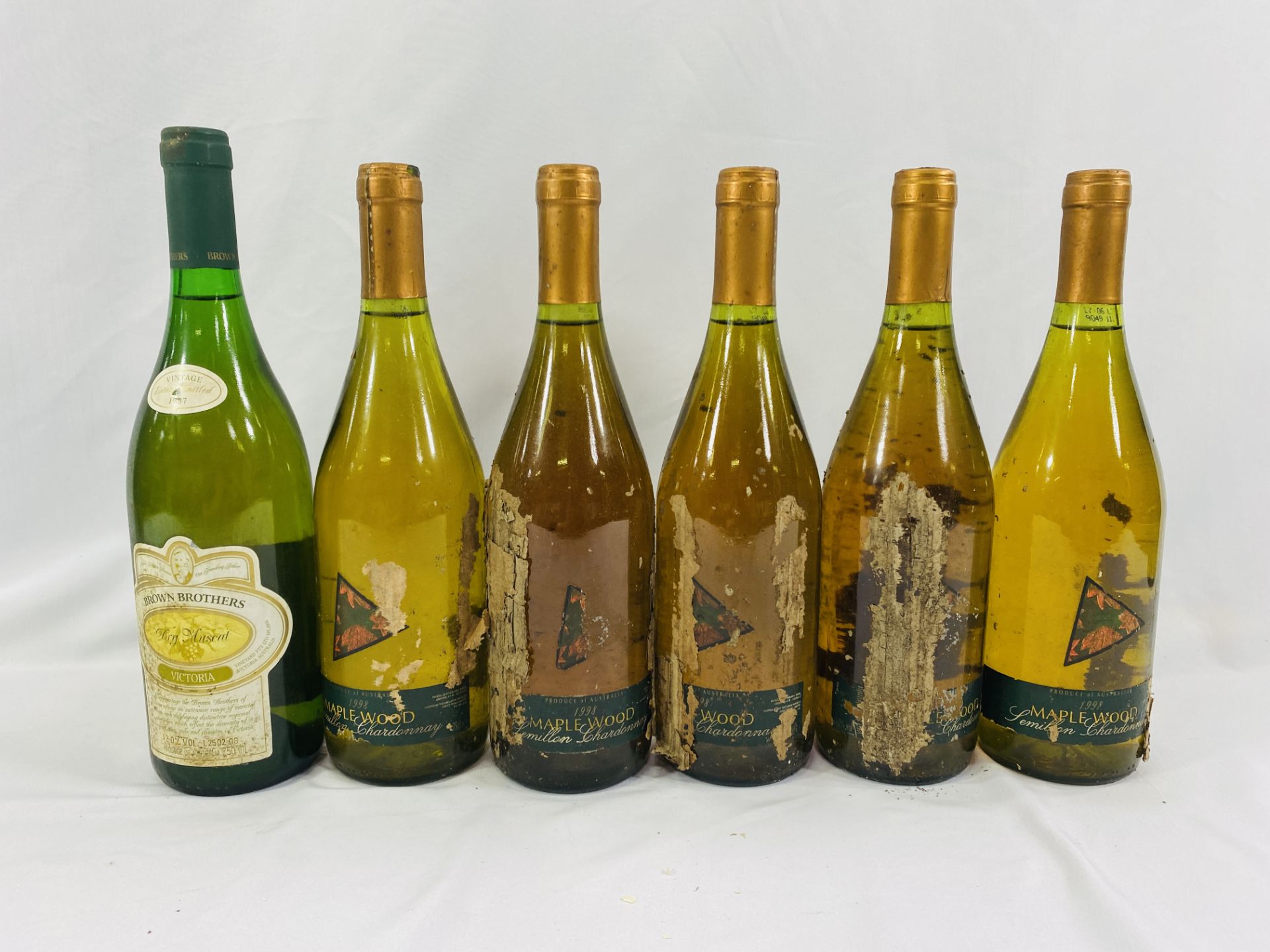 Twelve bottles of white wine - Image 3 of 4