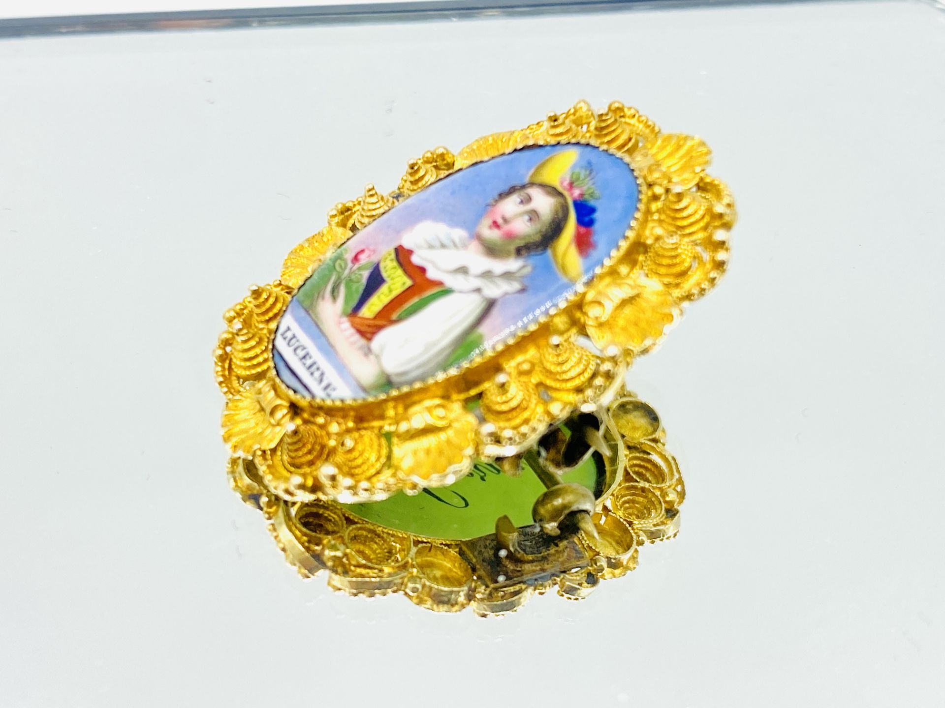 Gold brooch with enamel portrait - Bild 5 aus 5