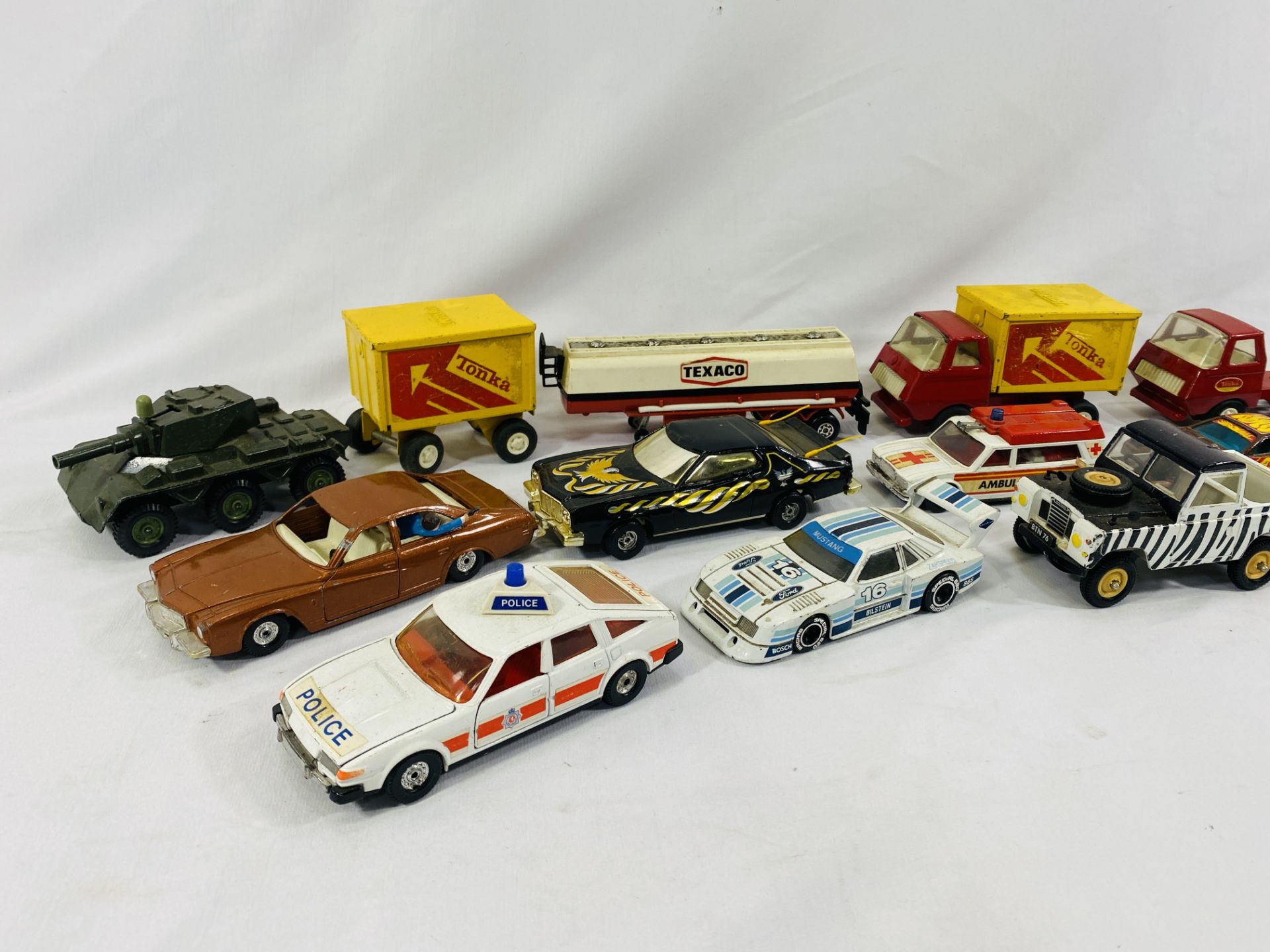 Quantity of die cast metal toys and trucks - Image 2 of 5