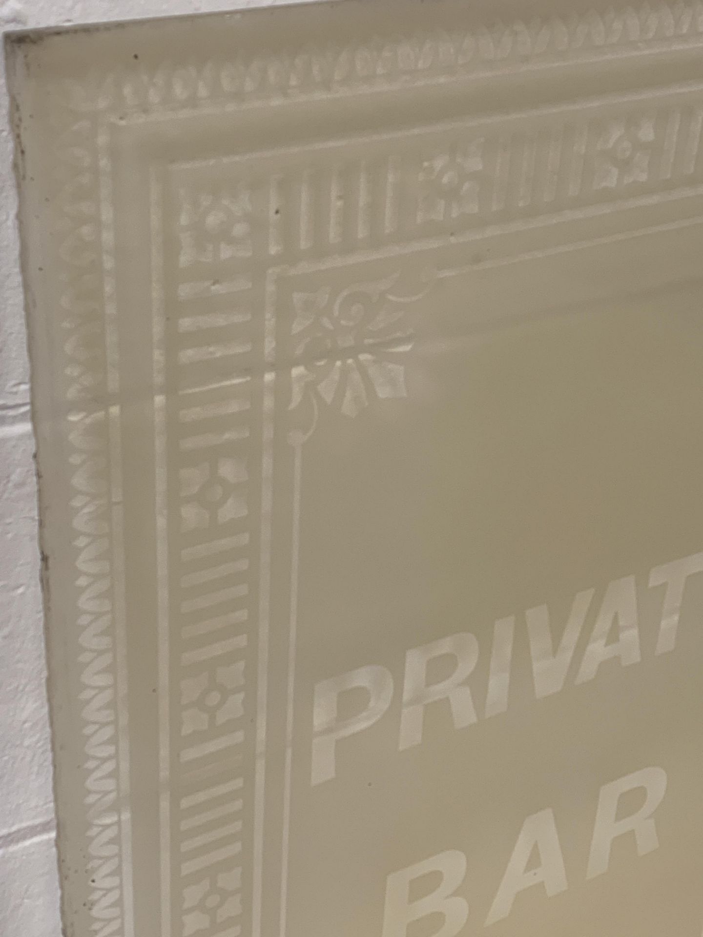 Glass pub sign etched "Private Bar" - Image 2 of 4