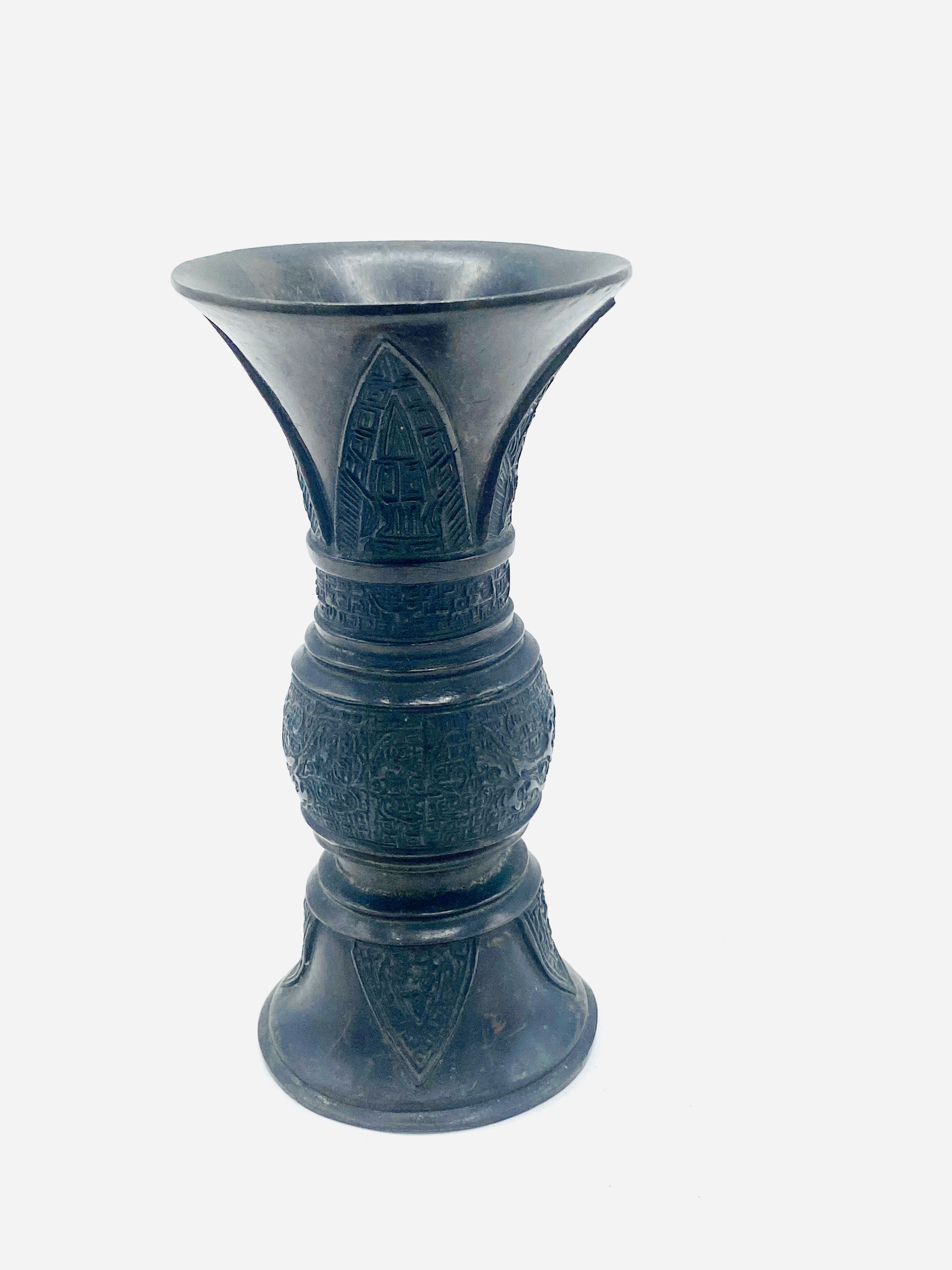 Chinese bronze Gu vase - Image 2 of 4