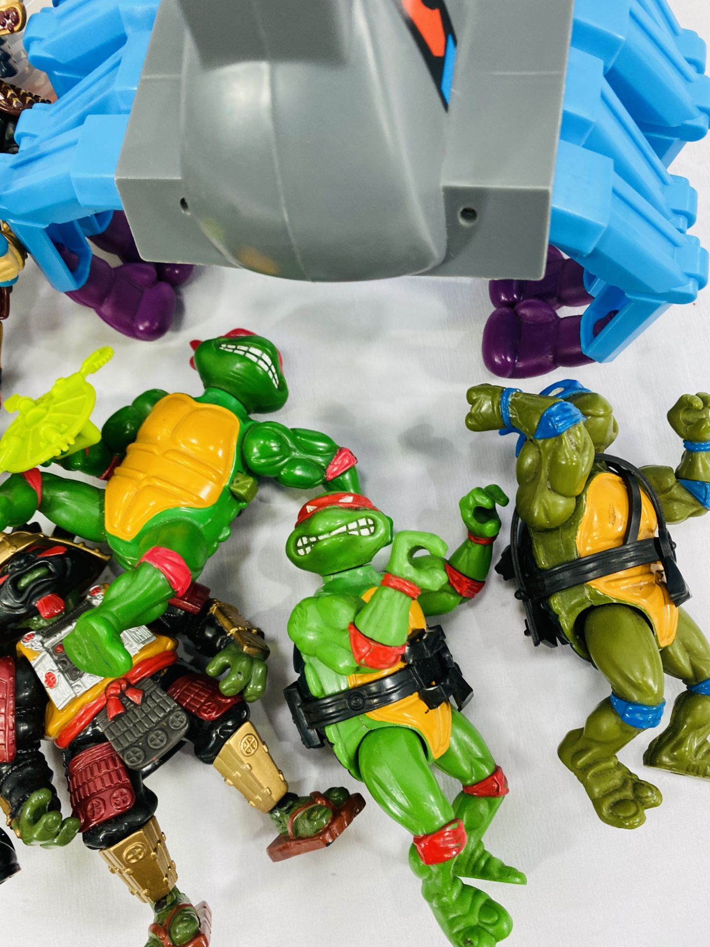 Collection of Teenage Mutant Ninja Turtles figures - Image 5 of 7
