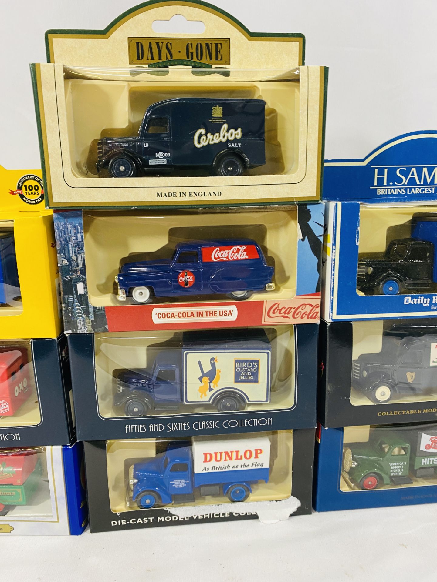 Sixteen boxed model vans - Image 4 of 6