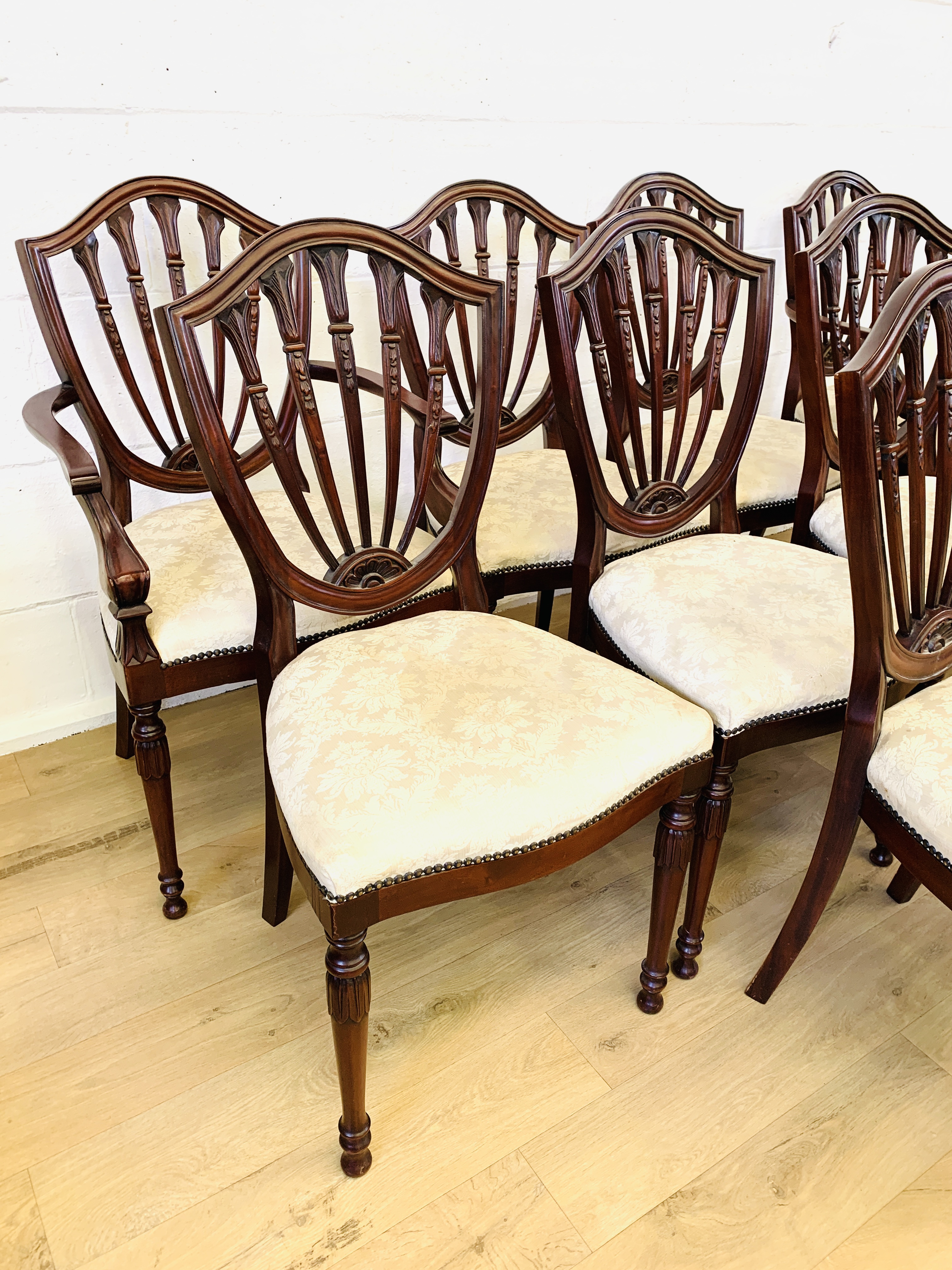 Twelve mahogany dining chairs - Image 5 of 8