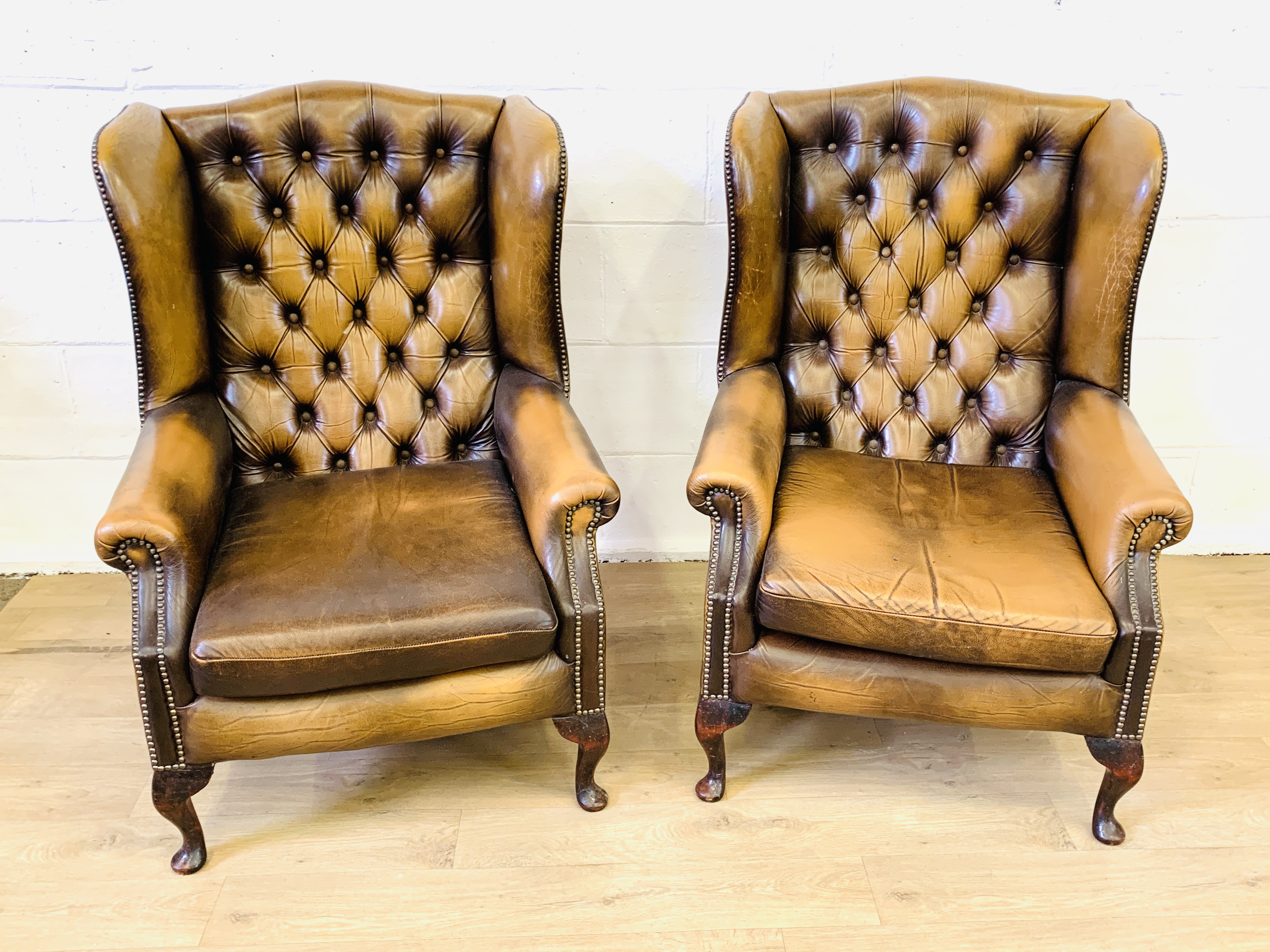 Two leather style armchairs - Image 4 of 5