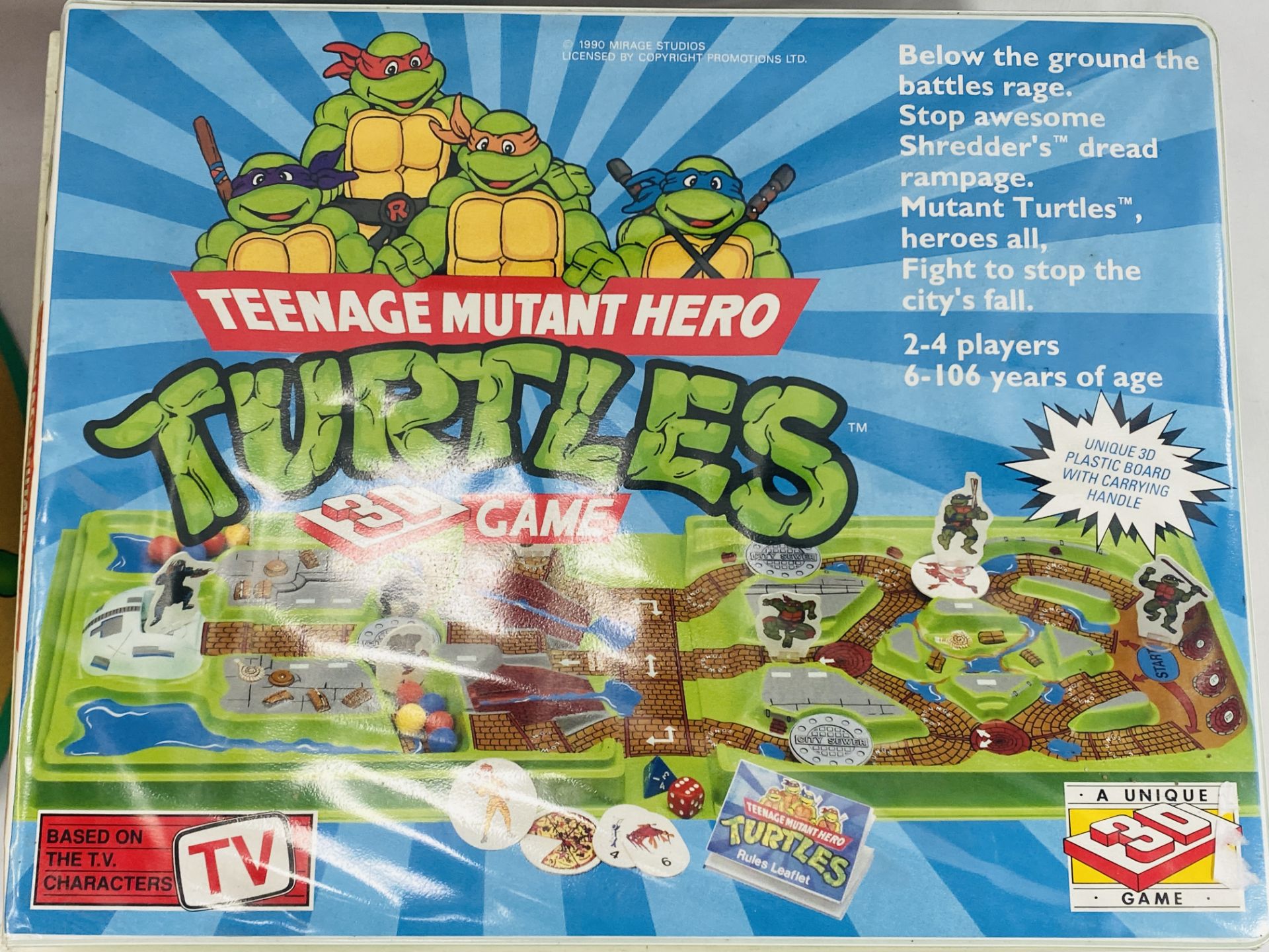 Two Teenage Mutant Ninja Turtles games and a lampshade - Image 2 of 7