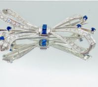 White gold and sapphire brooch