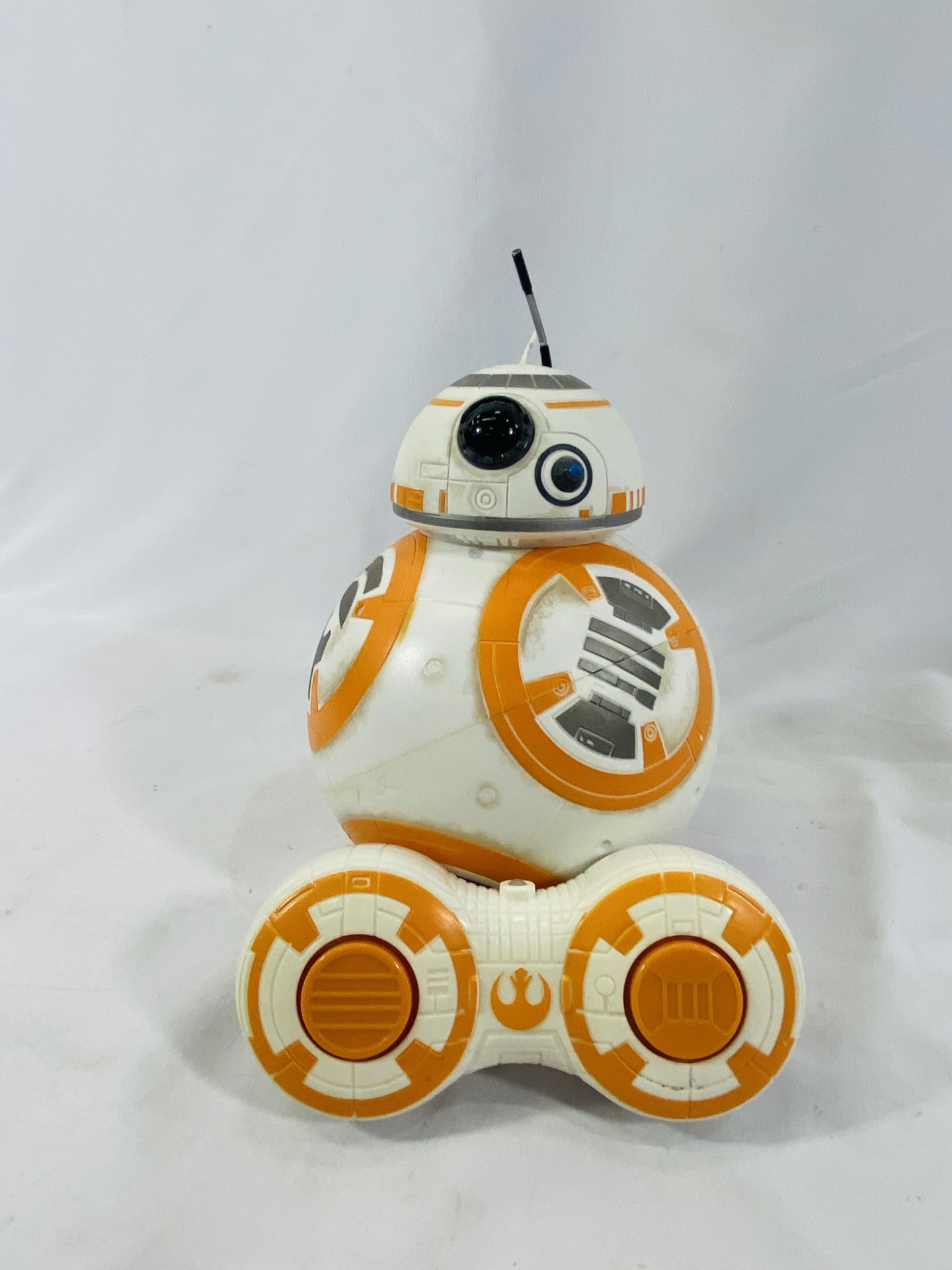 Hasbro remote control BB8 droid - Image 3 of 4