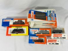 Boxed Roco 00 gauge engine, carriages, locomotive and track