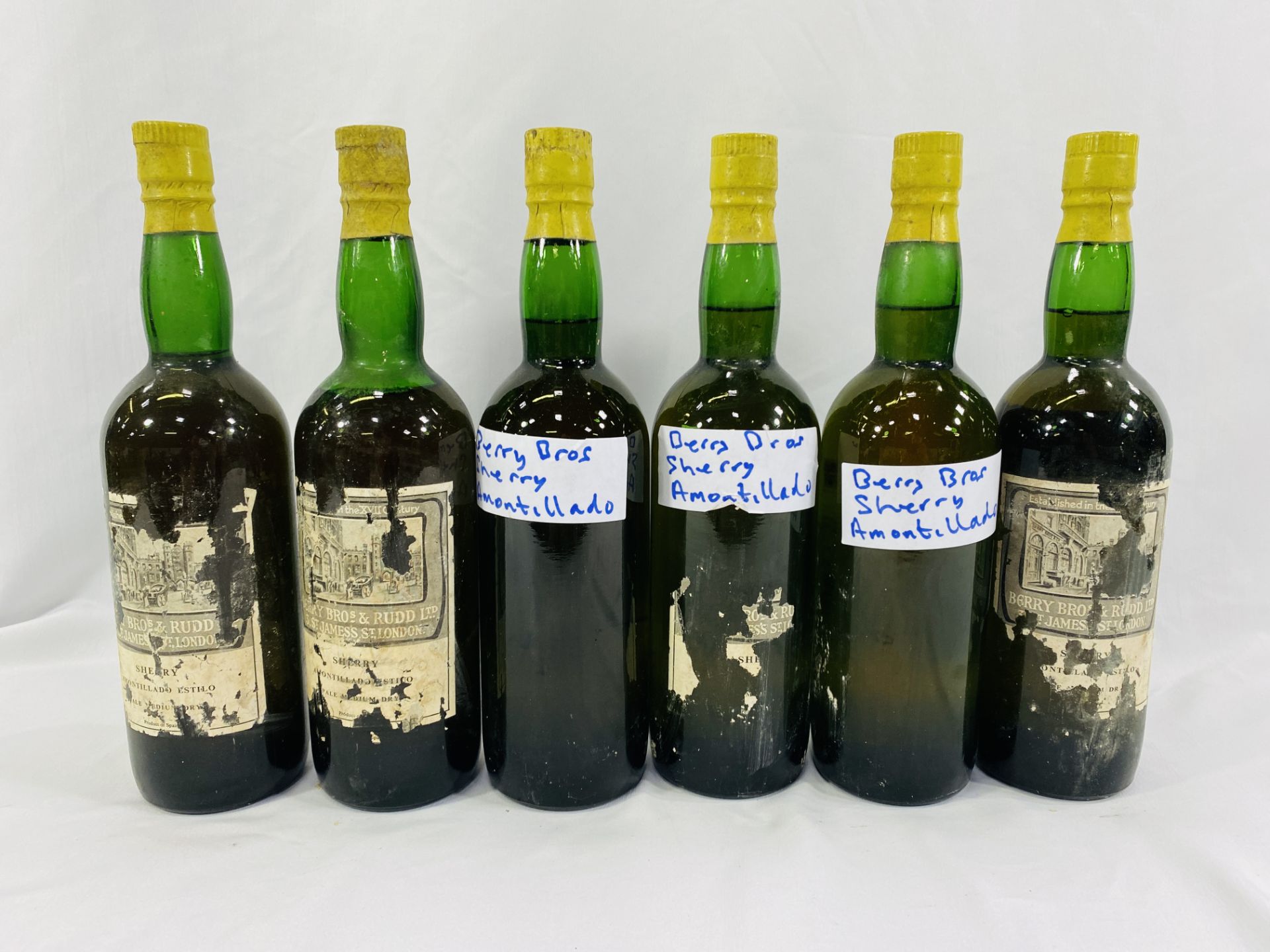 Twelve bottles of sherry - Image 3 of 4