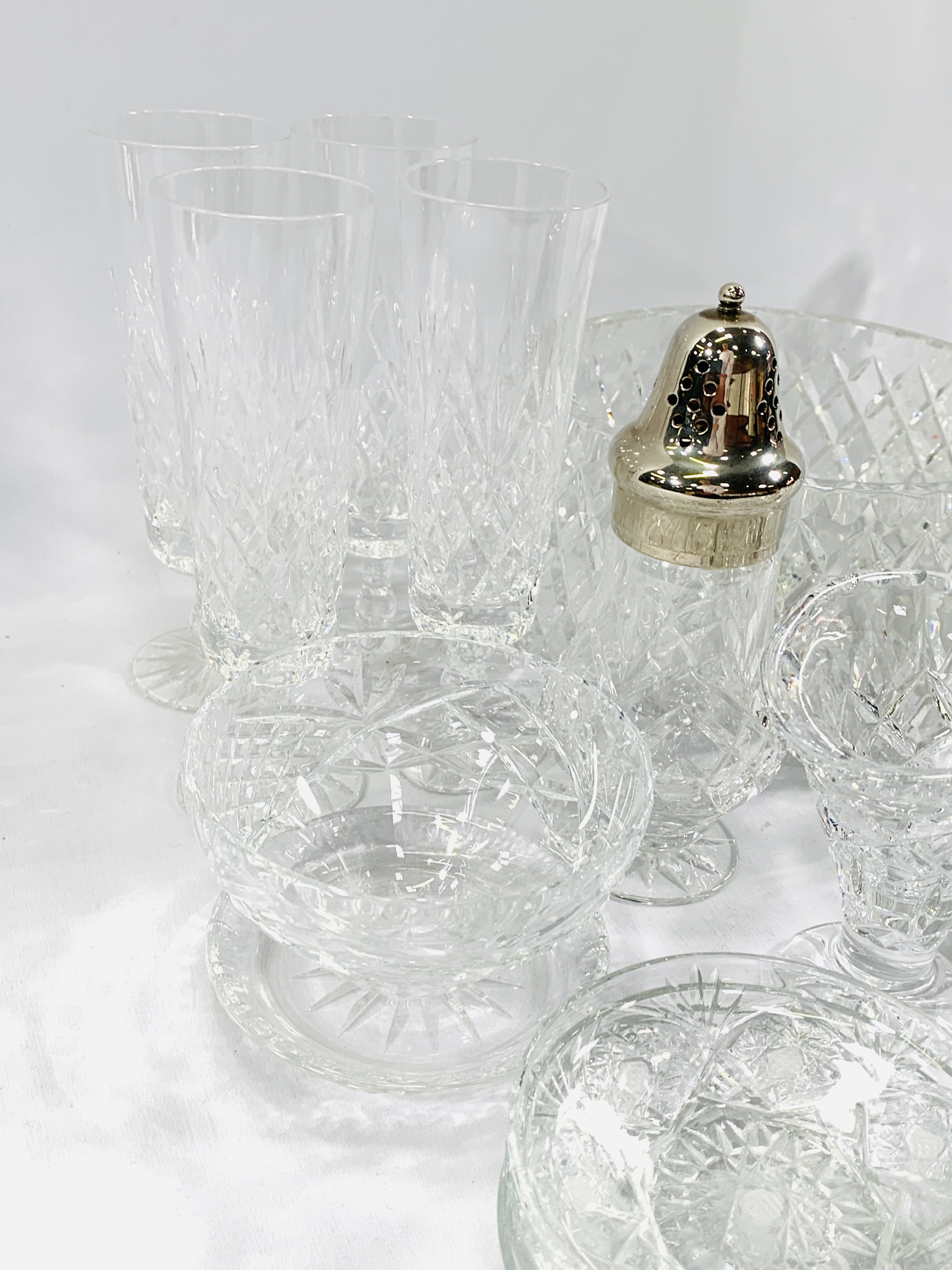 A collection of cut glass - Image 4 of 4