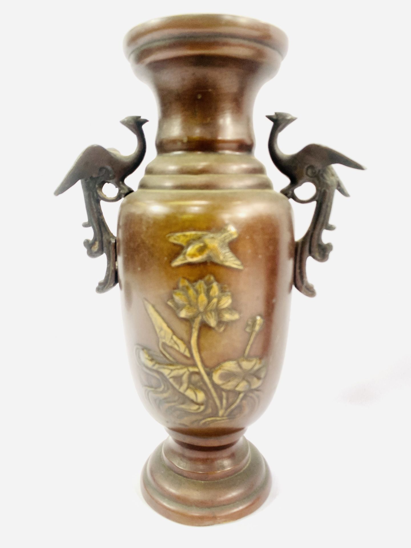 Two meiji period bronze vases - Image 4 of 5