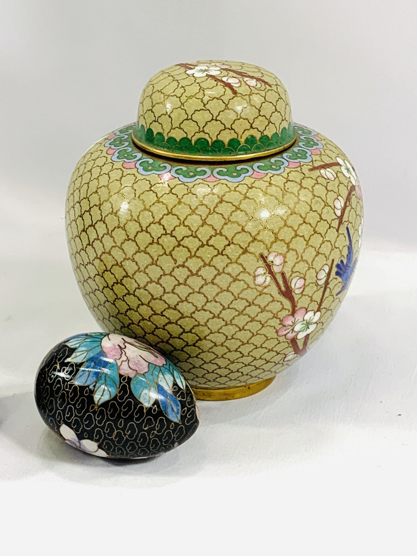 A quantity of cloisonne - Image 4 of 4