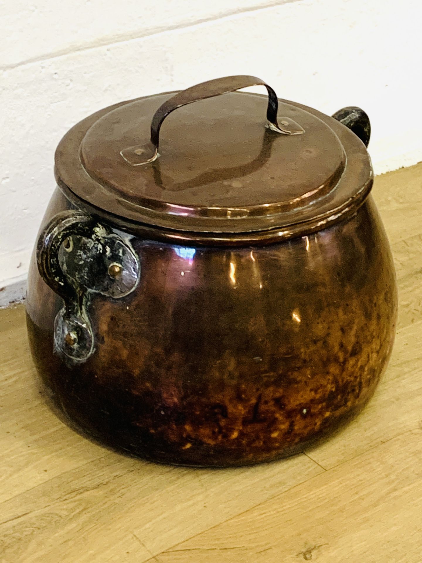 Copper pot with lid. - Image 3 of 3