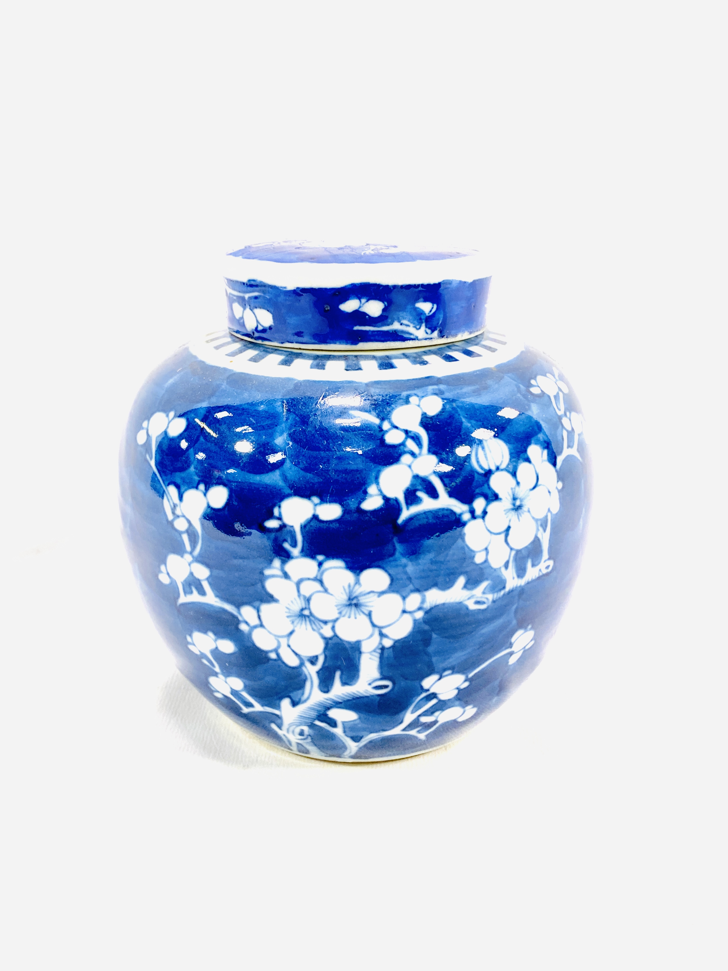 Oriental bowl and ginger jar - Image 5 of 17