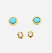 Two pairs of 9ct gold earrings