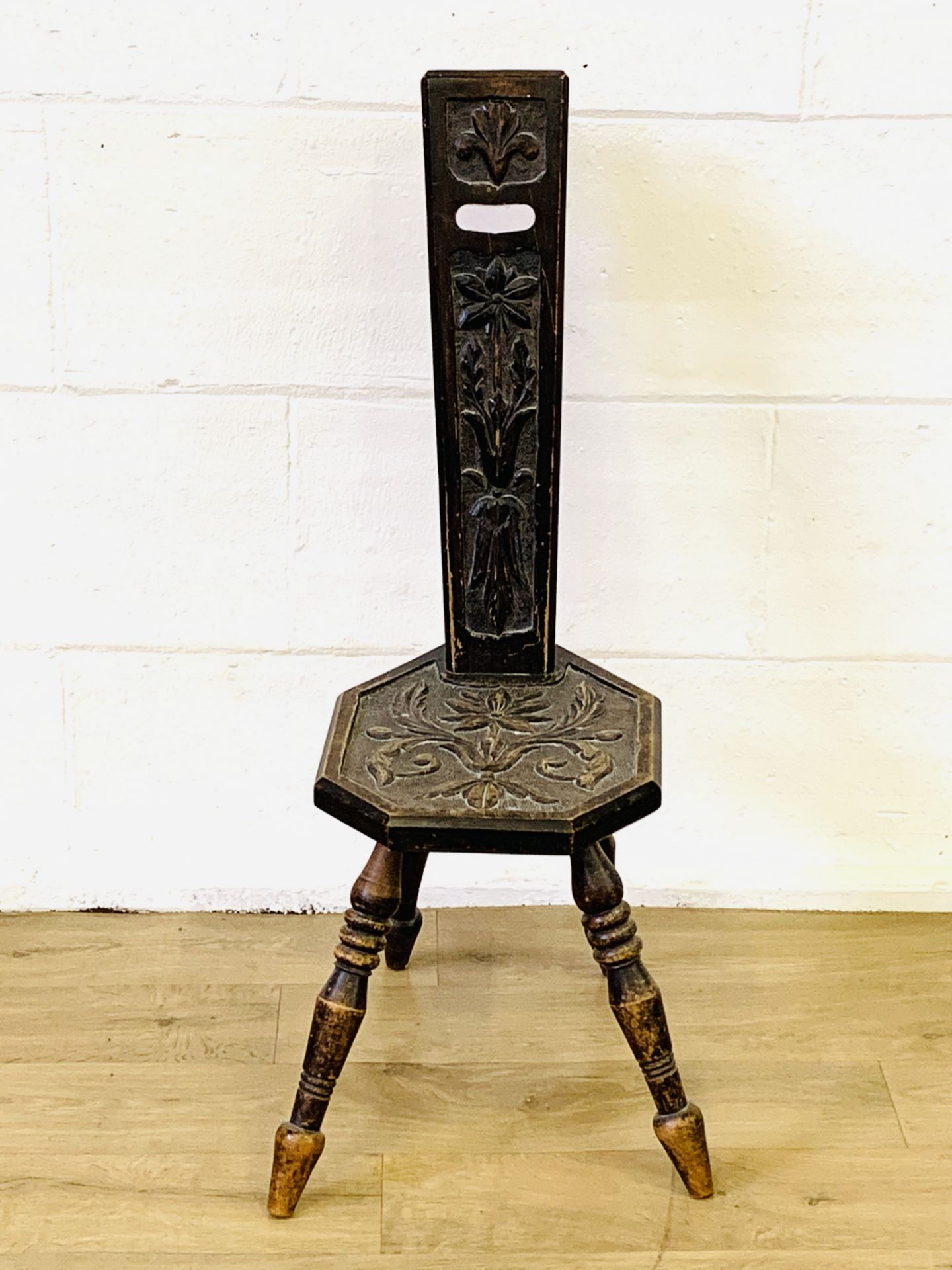 Oak spinning chair