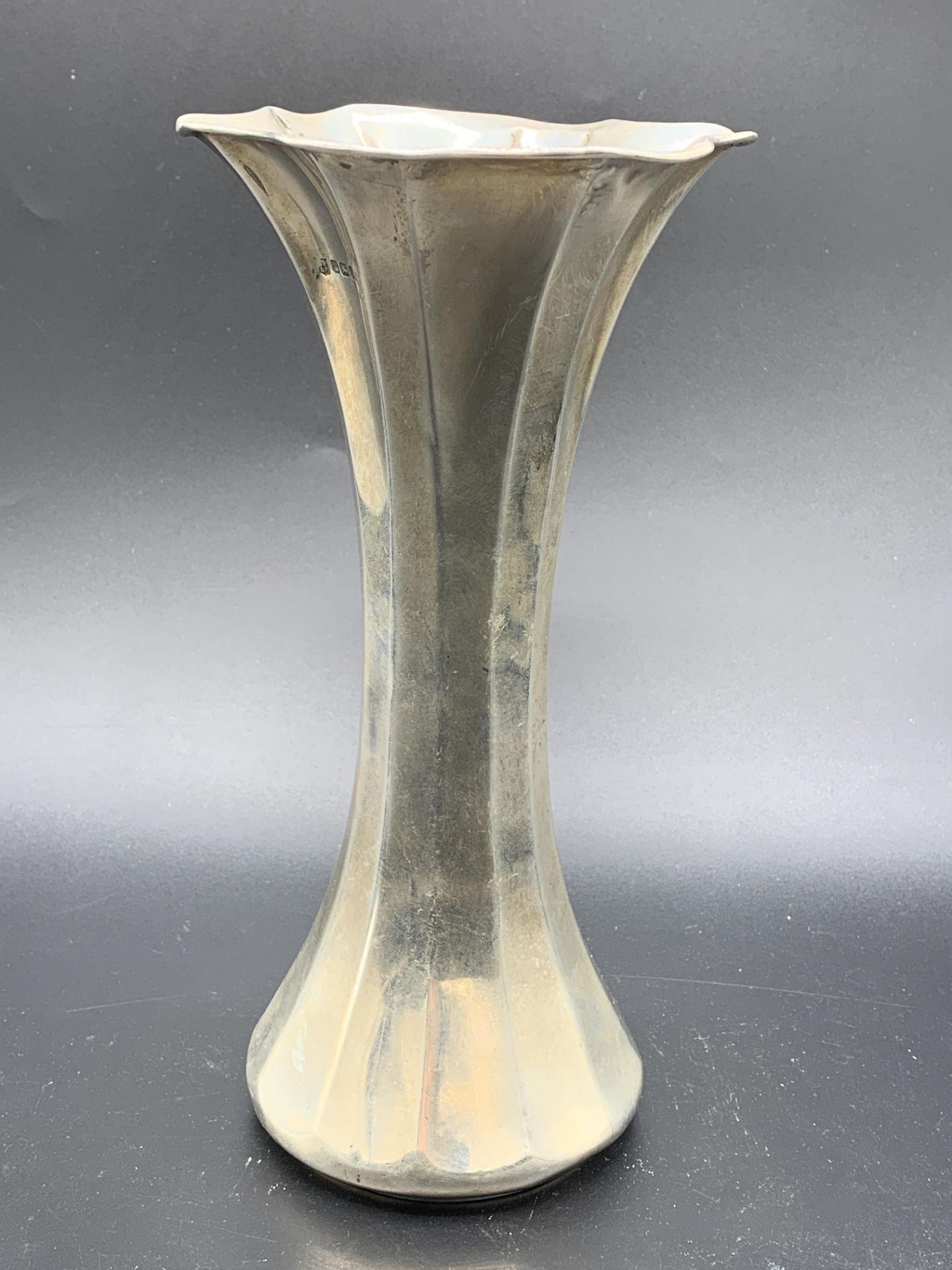 Hallmarked silver vase - Image 3 of 3
