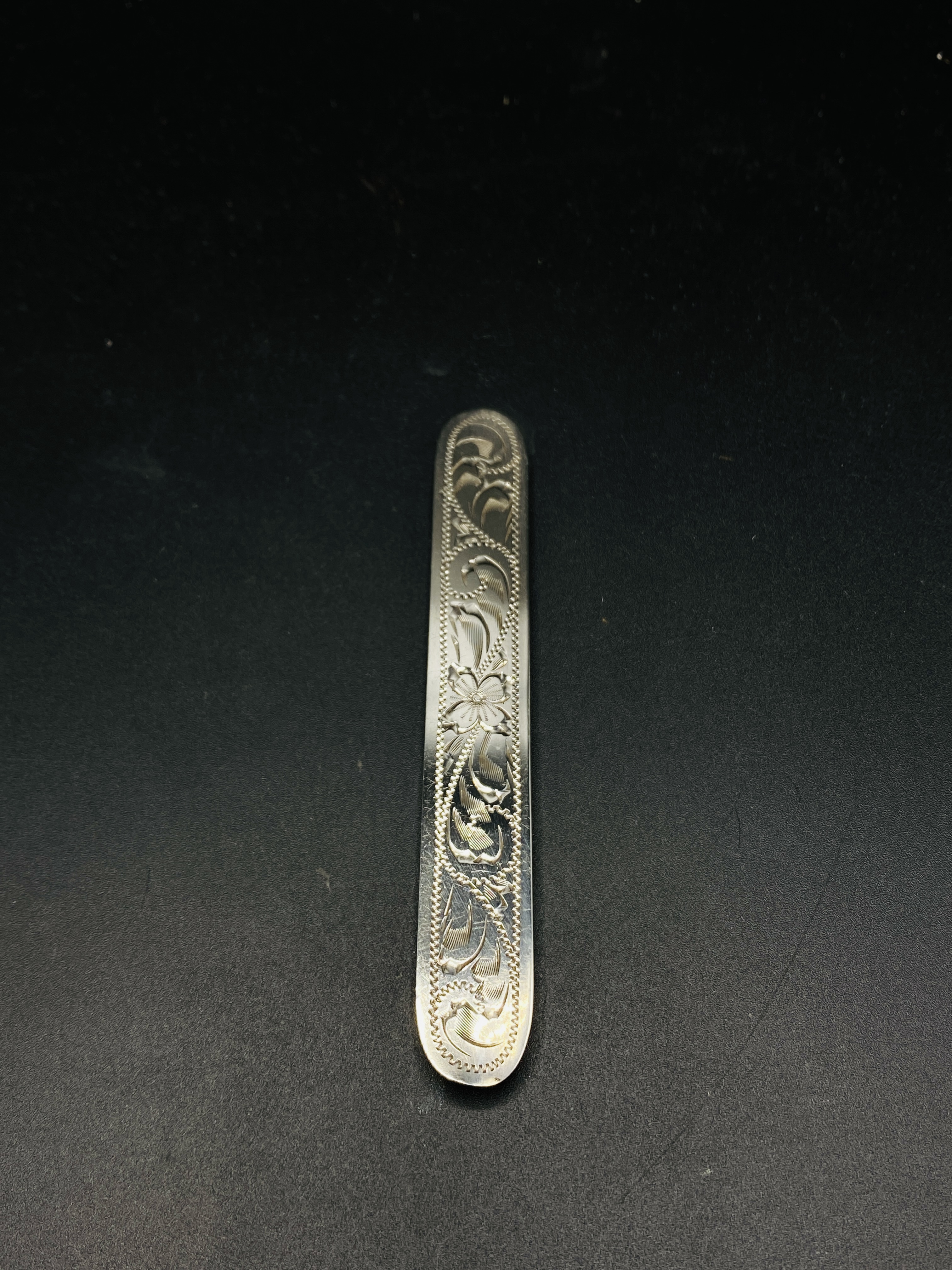 Collection of various hallmarked silver items - Image 2 of 9