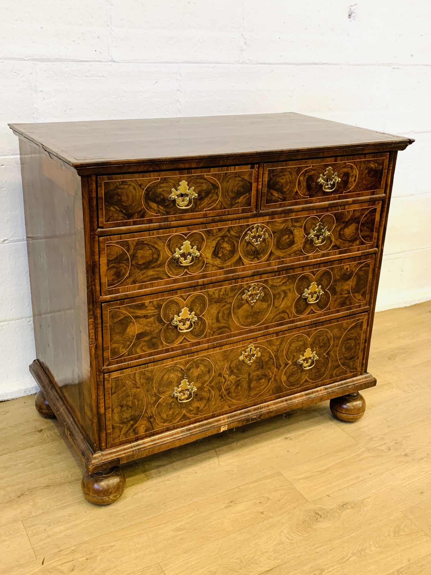 William and Mary period chest of drawers - Image 2 of 11