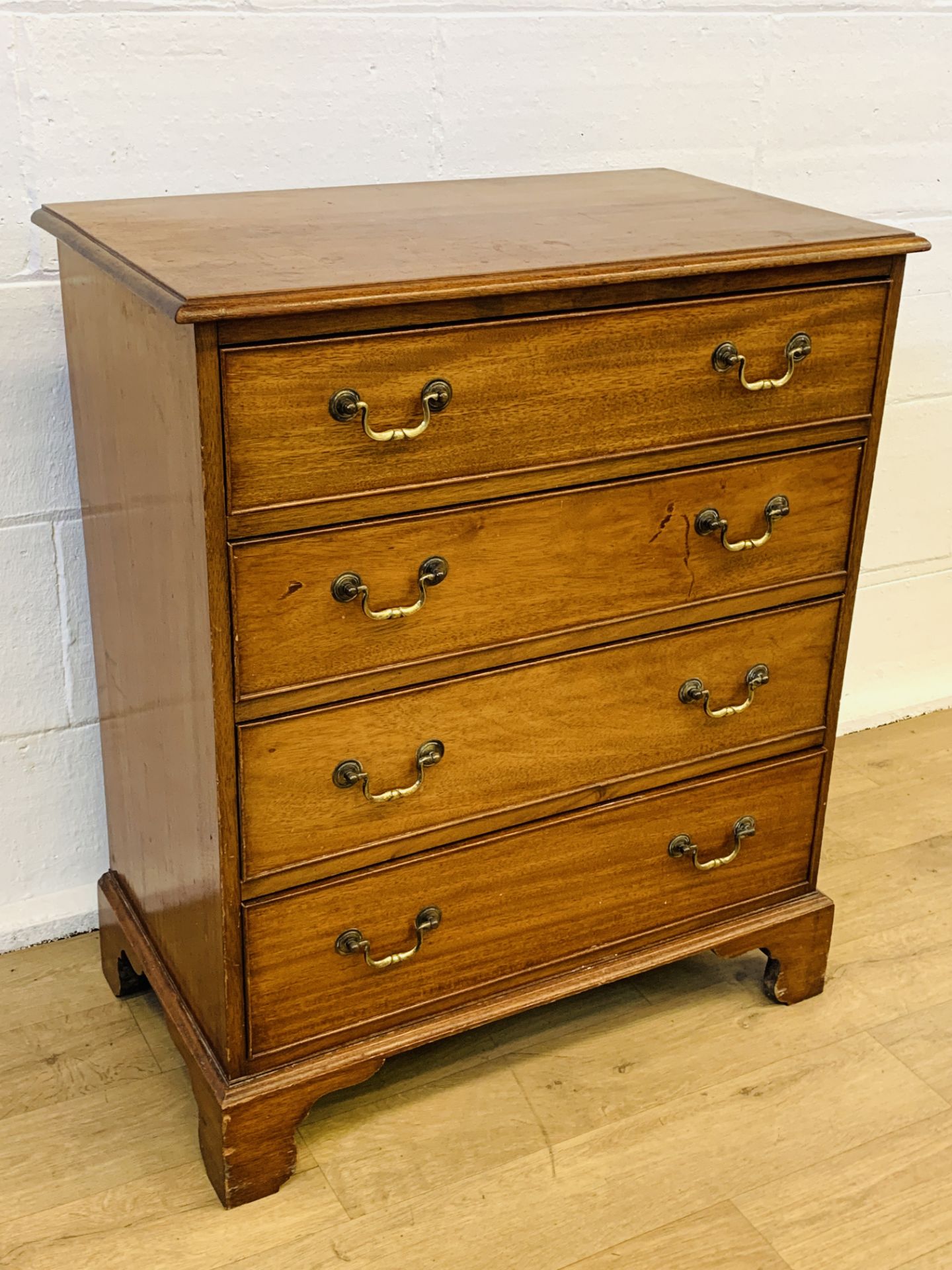 Mahogany chest of drawers - Image 2 of 6