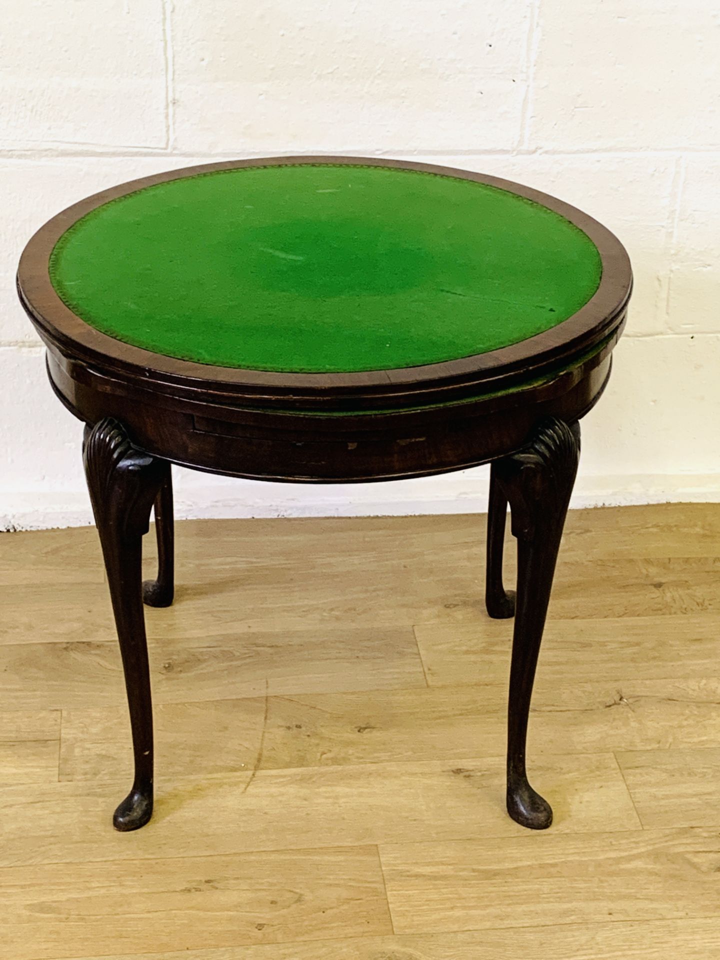 Mahogany games table - Image 3 of 6