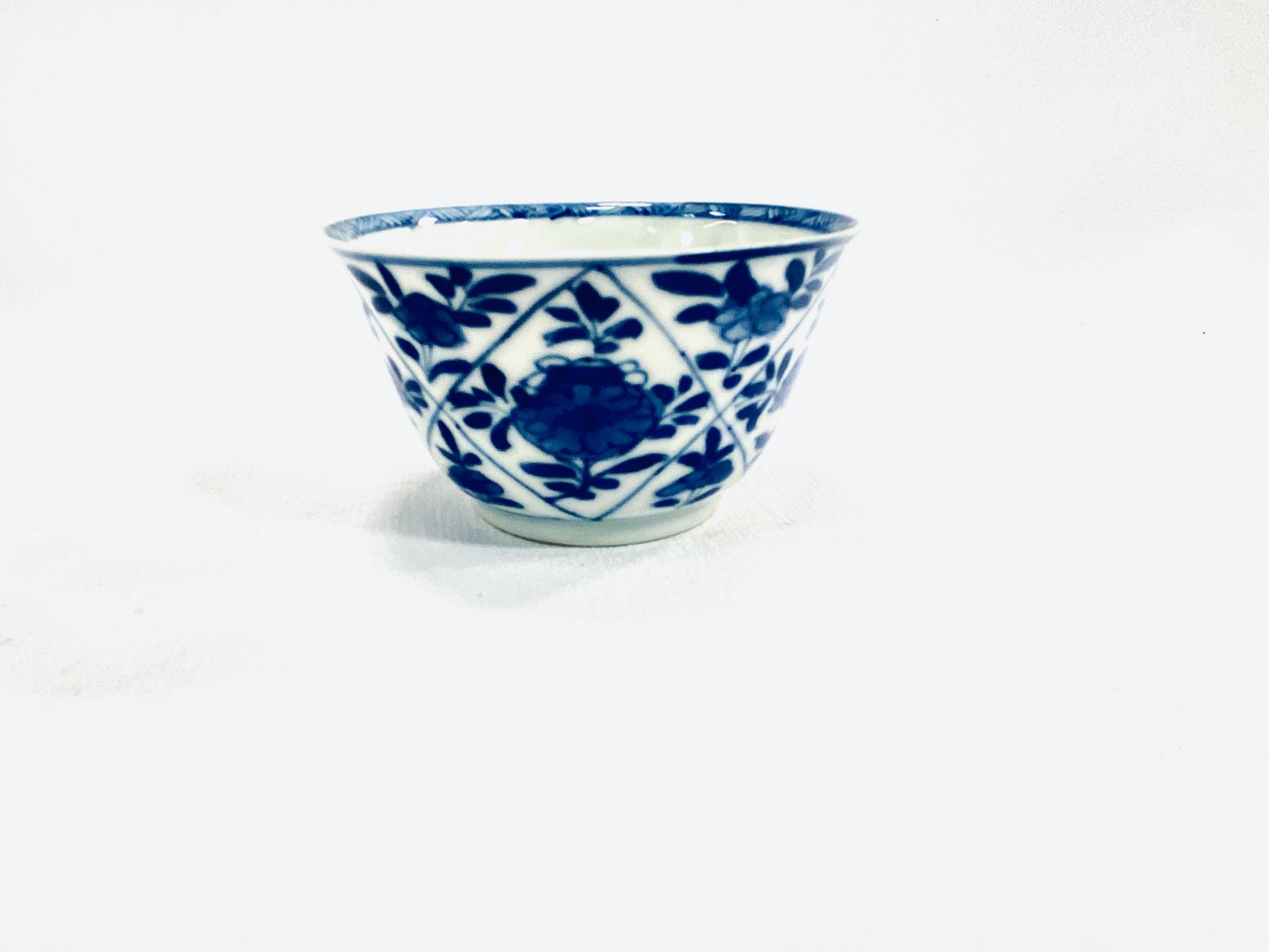 A collection of Oriental blue and white china - Image 6 of 23