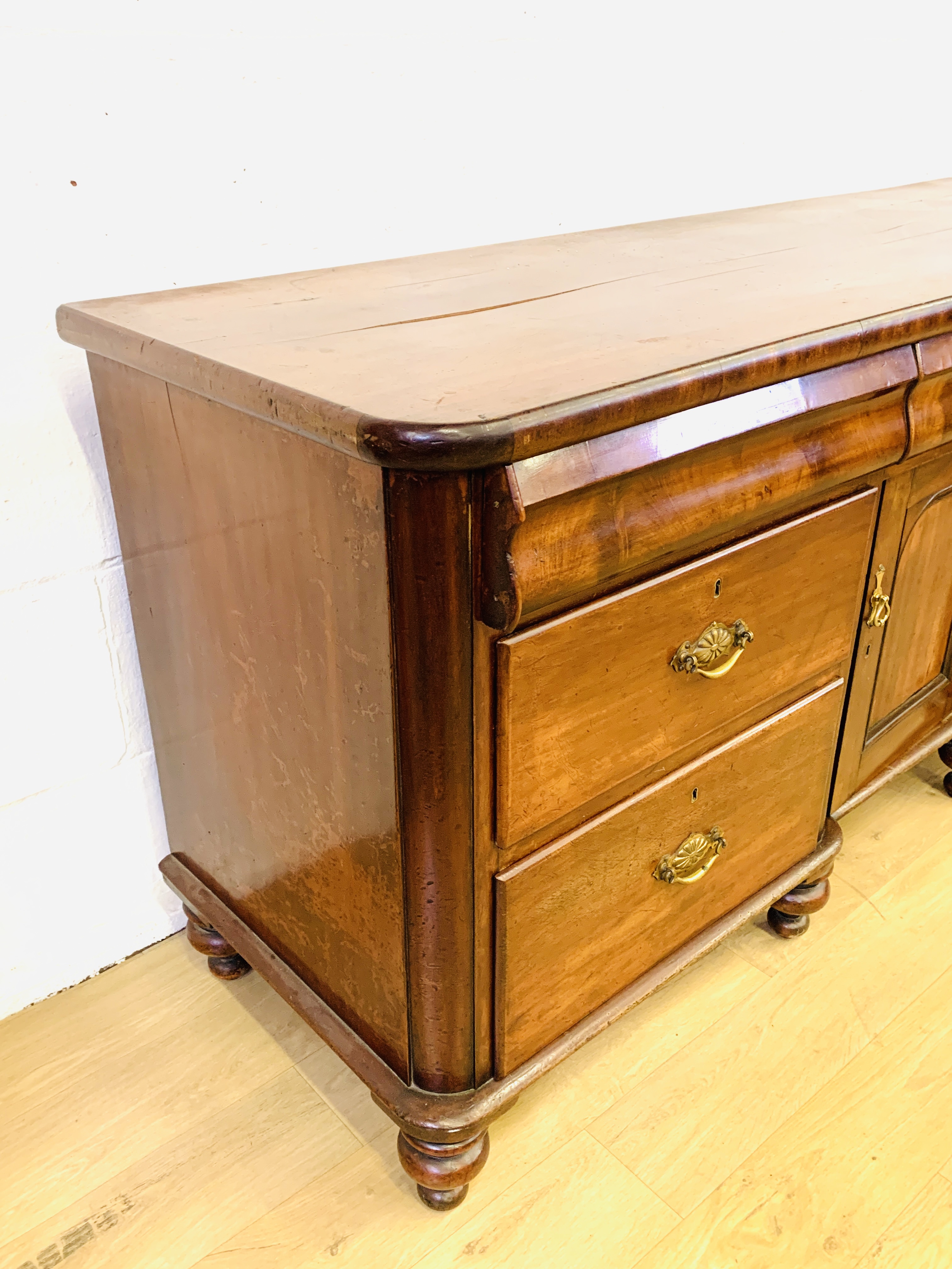 Mahogany sideboard - Image 5 of 8