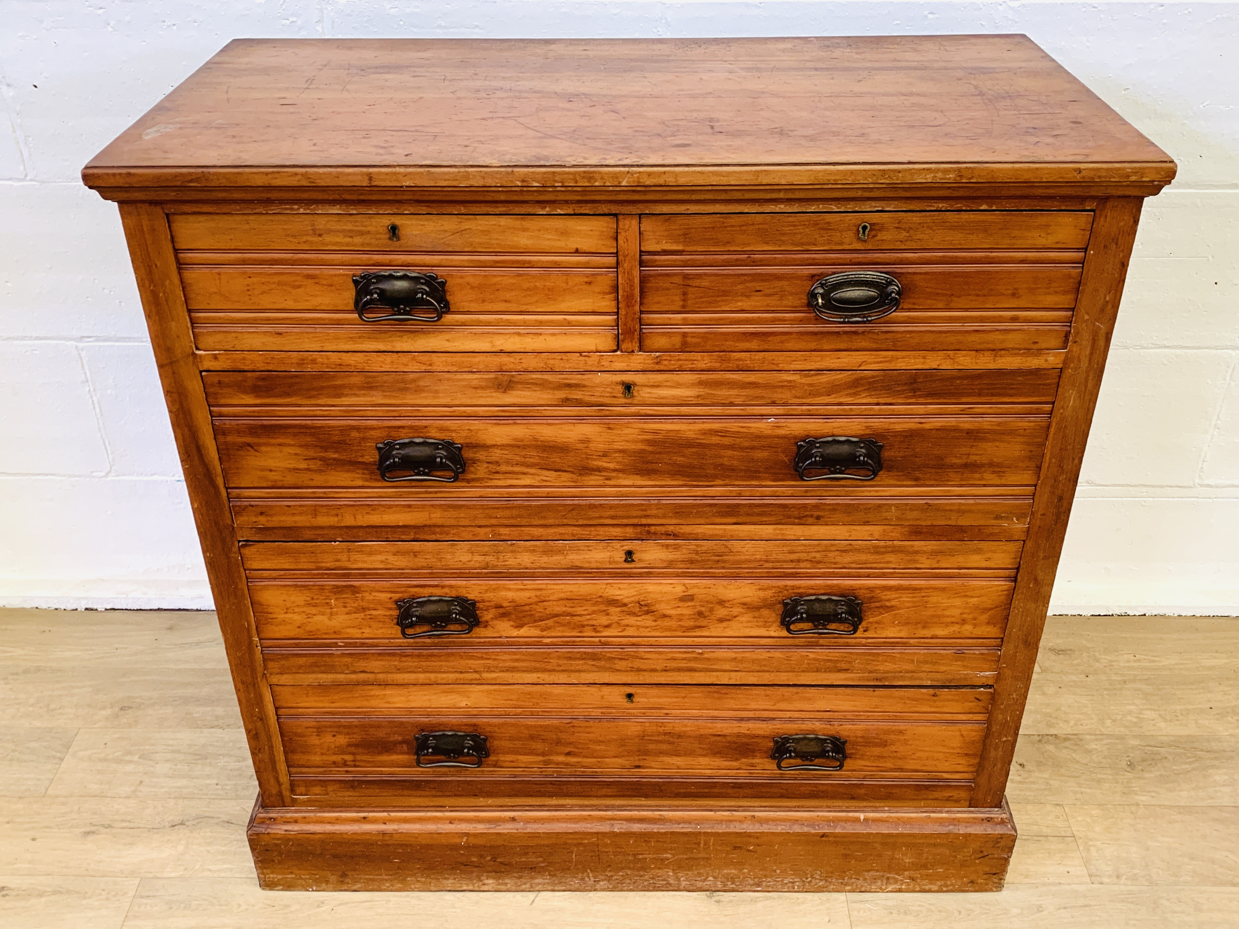 Mahogany chest of drawers - Image 4 of 5