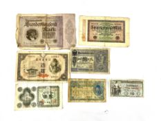 Quantity of World bank notes