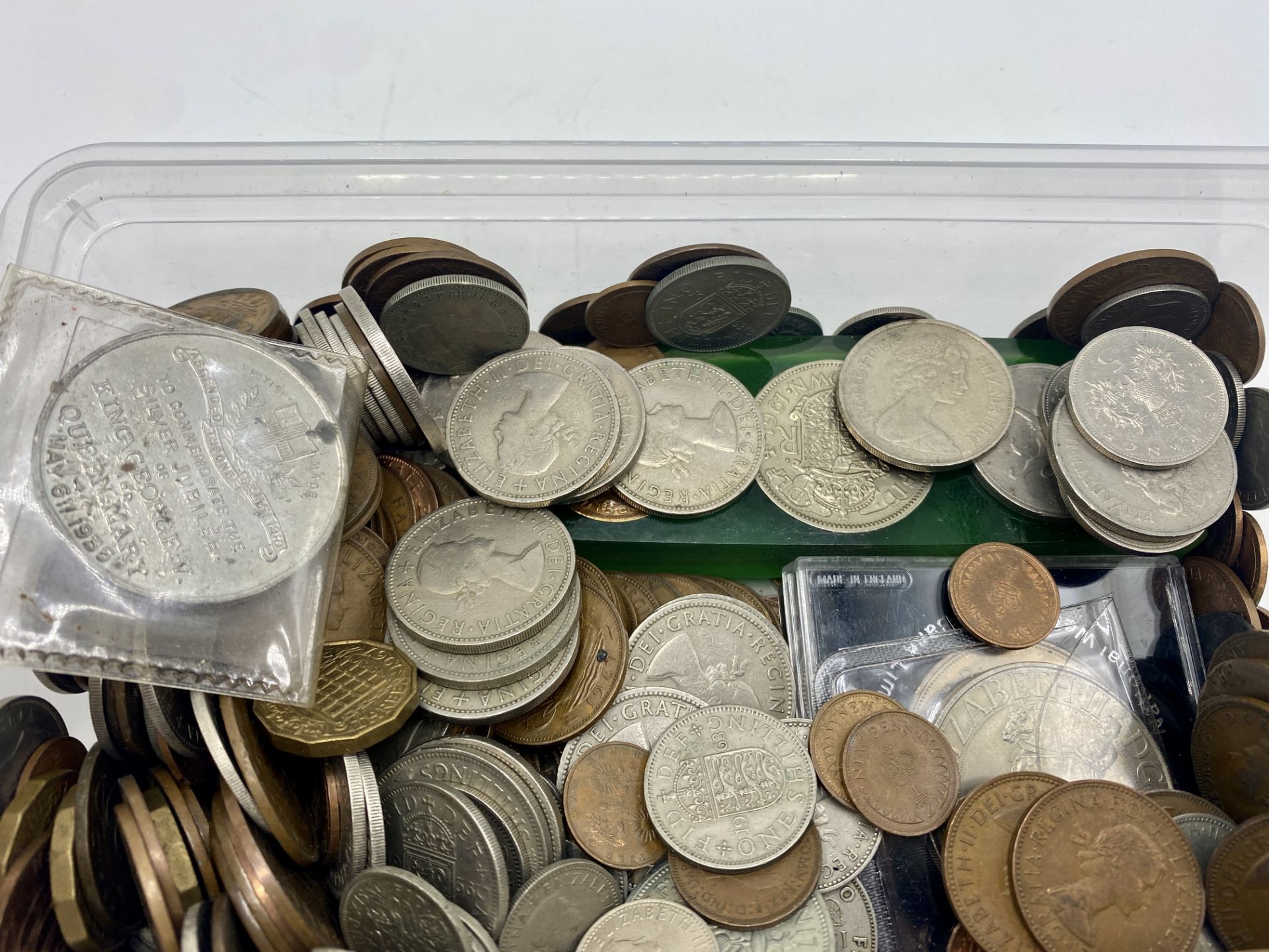 Quantity of British coins - Image 4 of 4