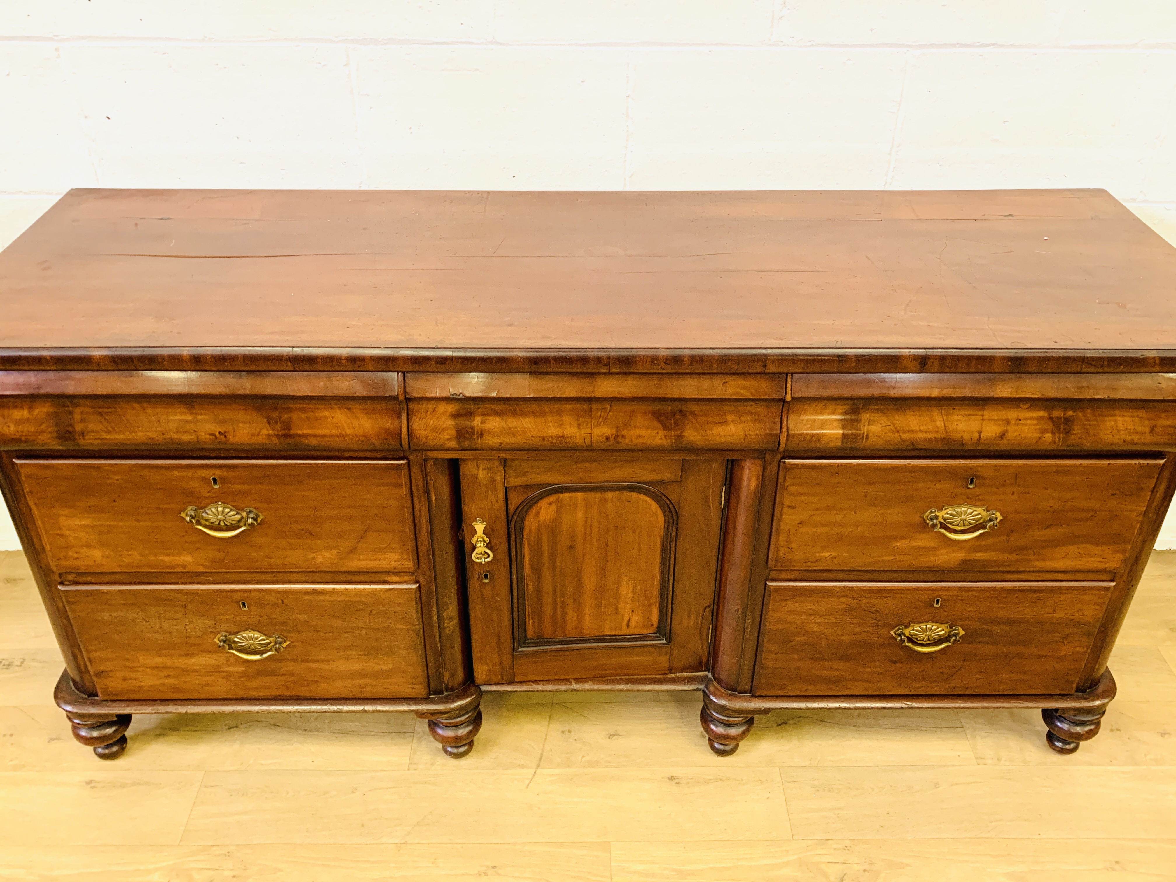 Mahogany sideboard - Image 7 of 8