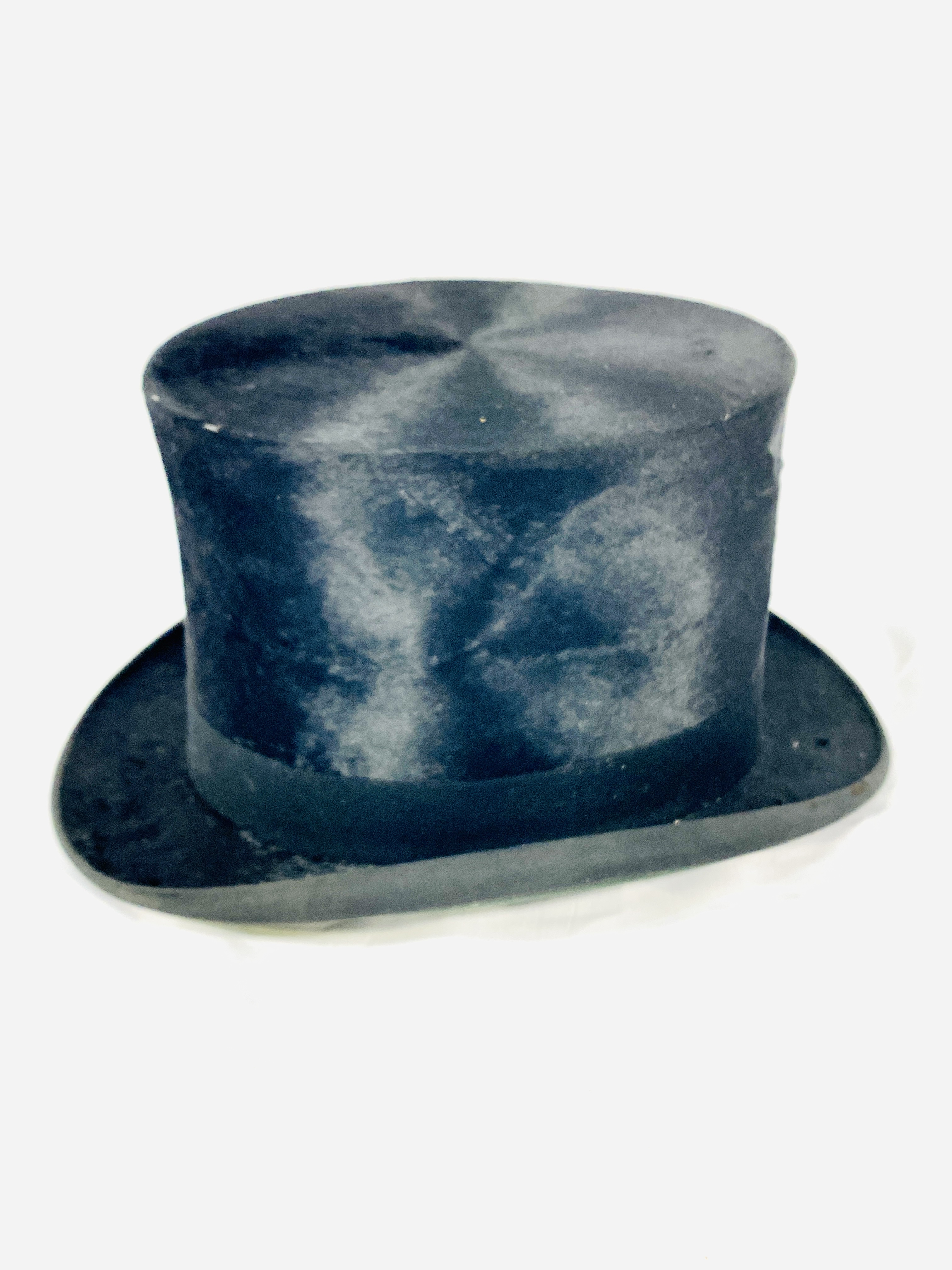 A silk top hat together with a bowler hat - Image 5 of 9