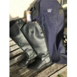 Shires boot bag with size 6 long black boots.