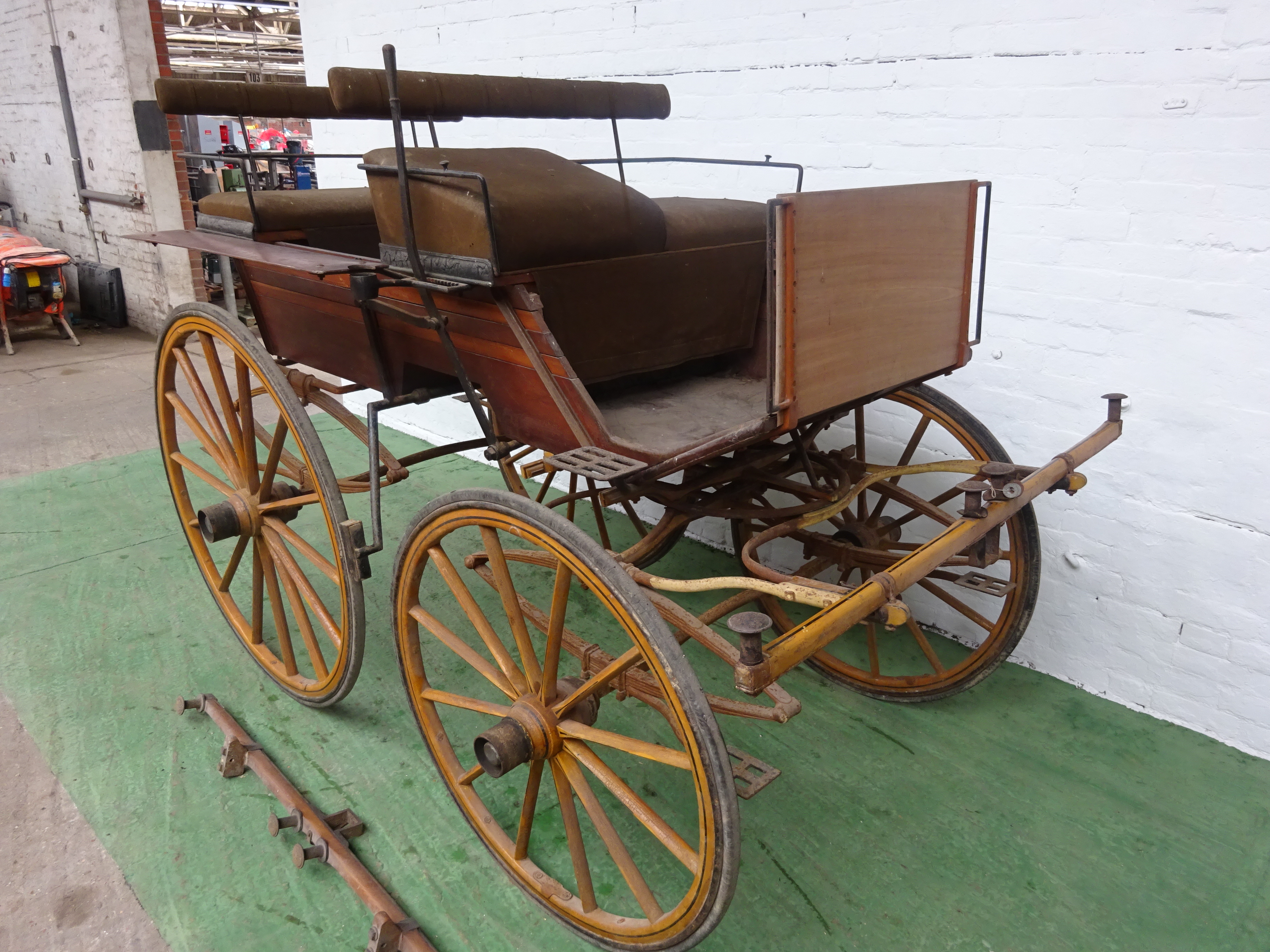 T-CART SPORTING PHAETON or FOUR-WHEELED DOG CART, to suit 15-2 hh and over, single or pair - Image 2 of 7