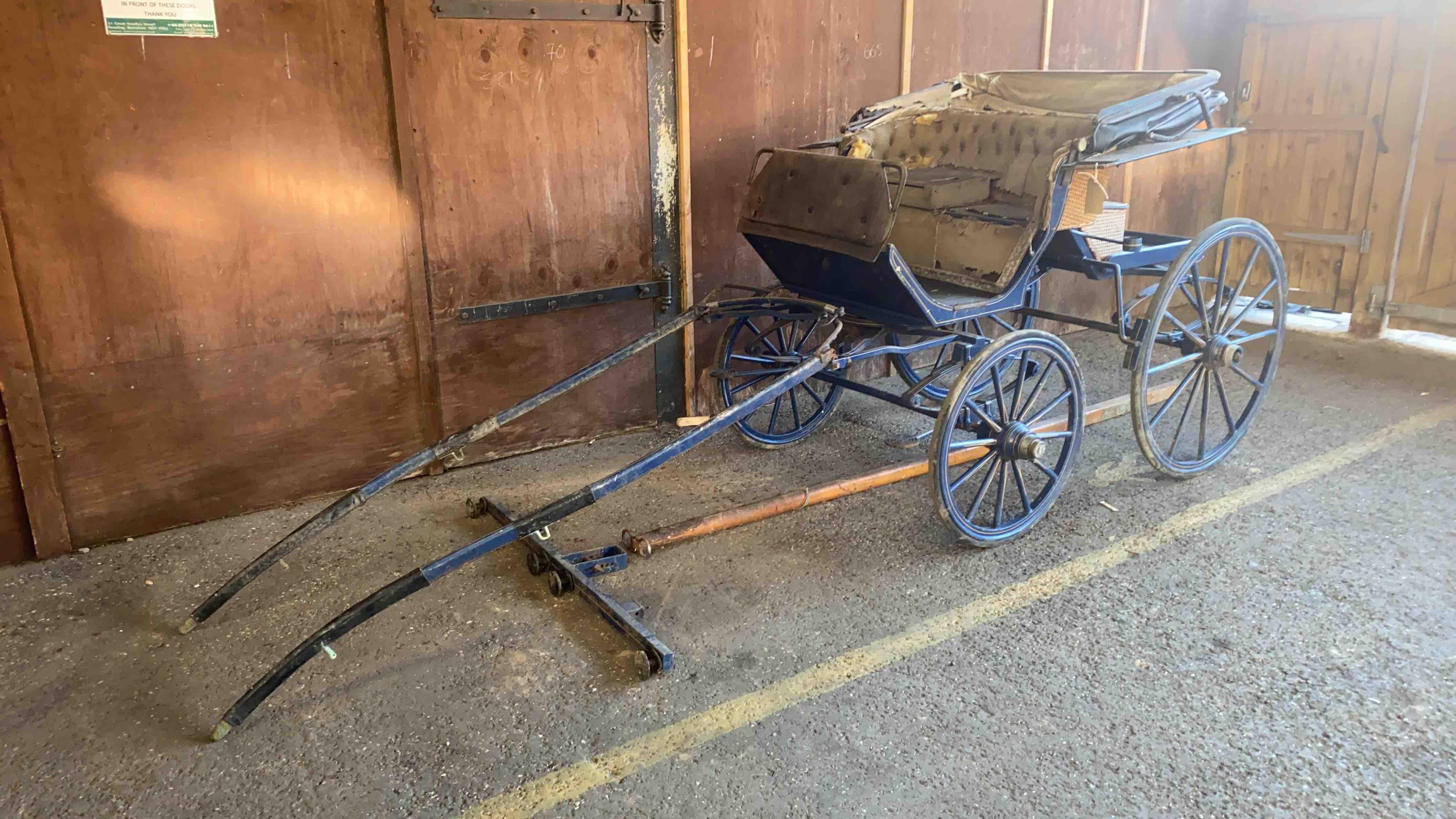 FOUR WHEELED PHAETON with “Champion Hack Chard” engraved on the brass hub caps - Image 3 of 4