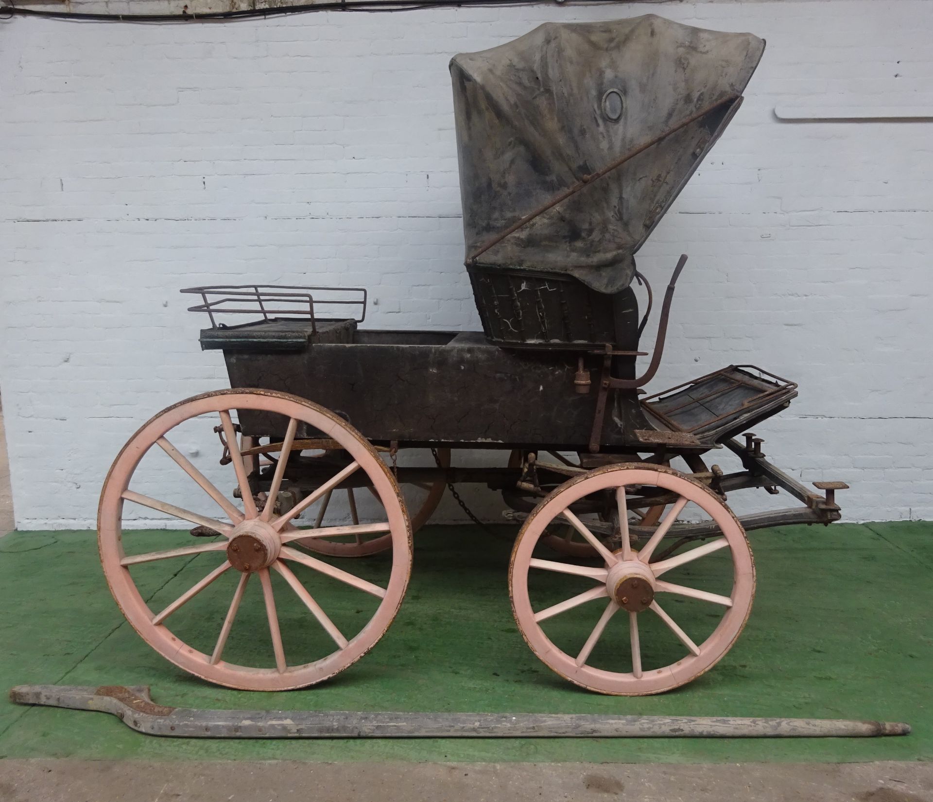 A RARE MAIL PHAETON on perch, telegraph springs, mail axles and iron shod wheels; to suit a pair - Image 2 of 11