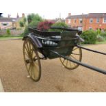 GOVERNESS CAR to suit 14hh.