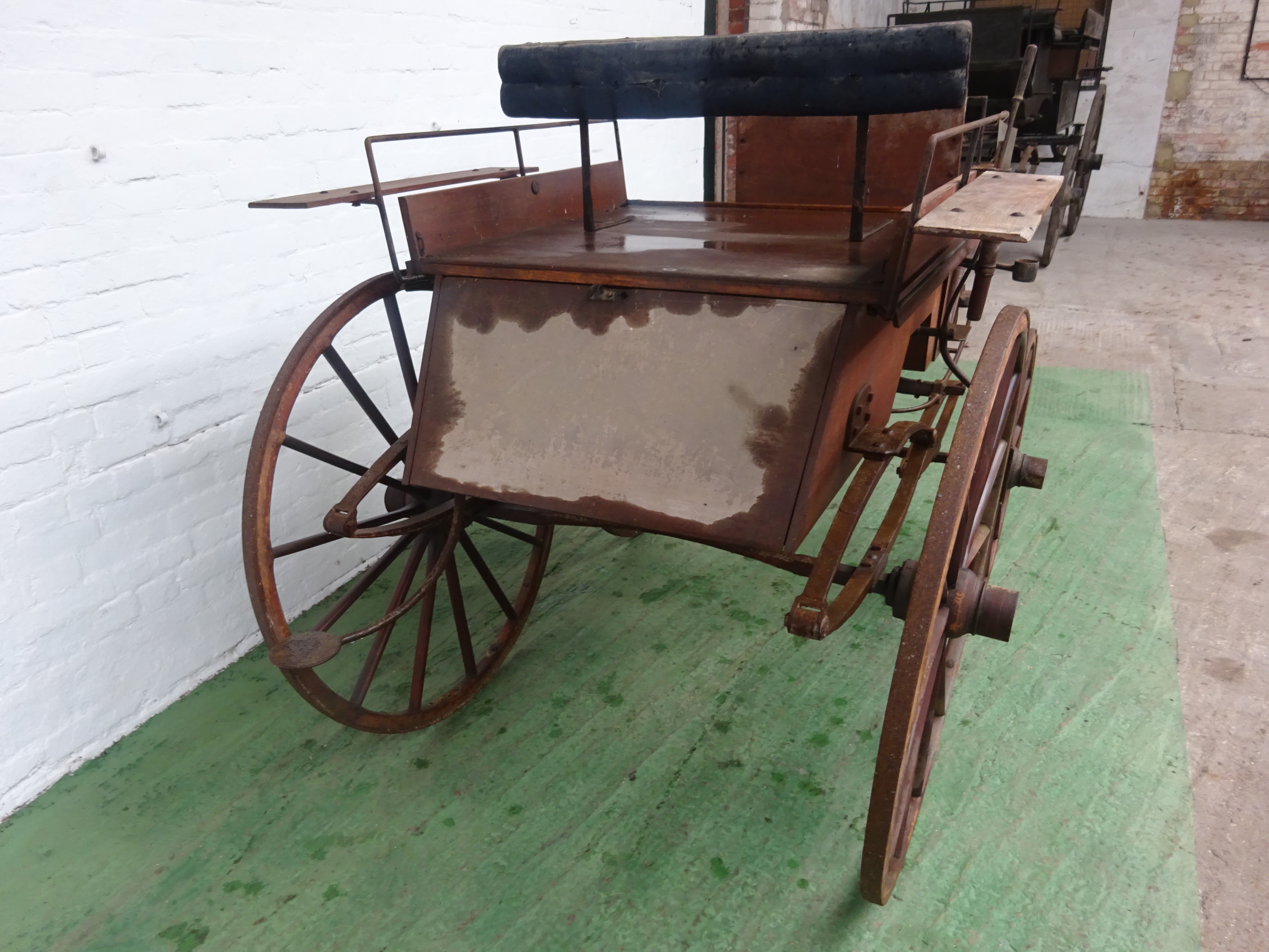 FOUR-WHEELED DOG CART by Thorn of Norwich, to suit 14 to 15hh single - Image 4 of 7