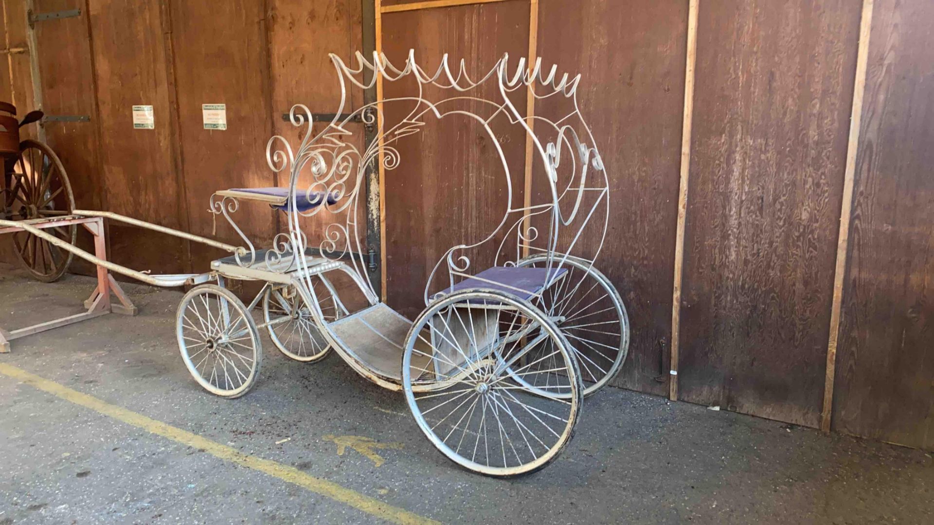 CARNIVAL CARRIAGE to suit a small pony or donkey - Bild 2 aus 3