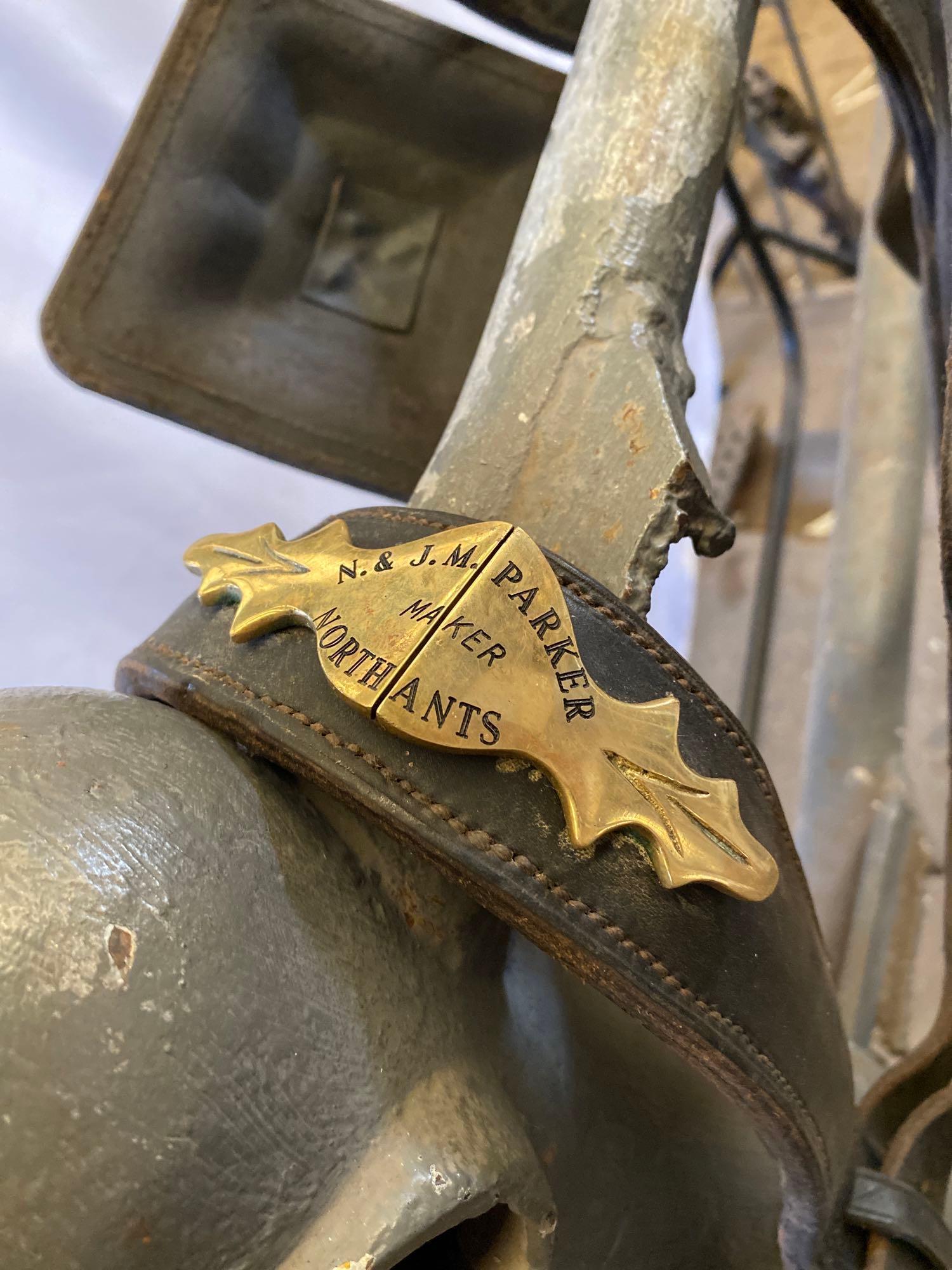 Set of Shire horse harness. This lot carries VAT. - Image 9 of 13