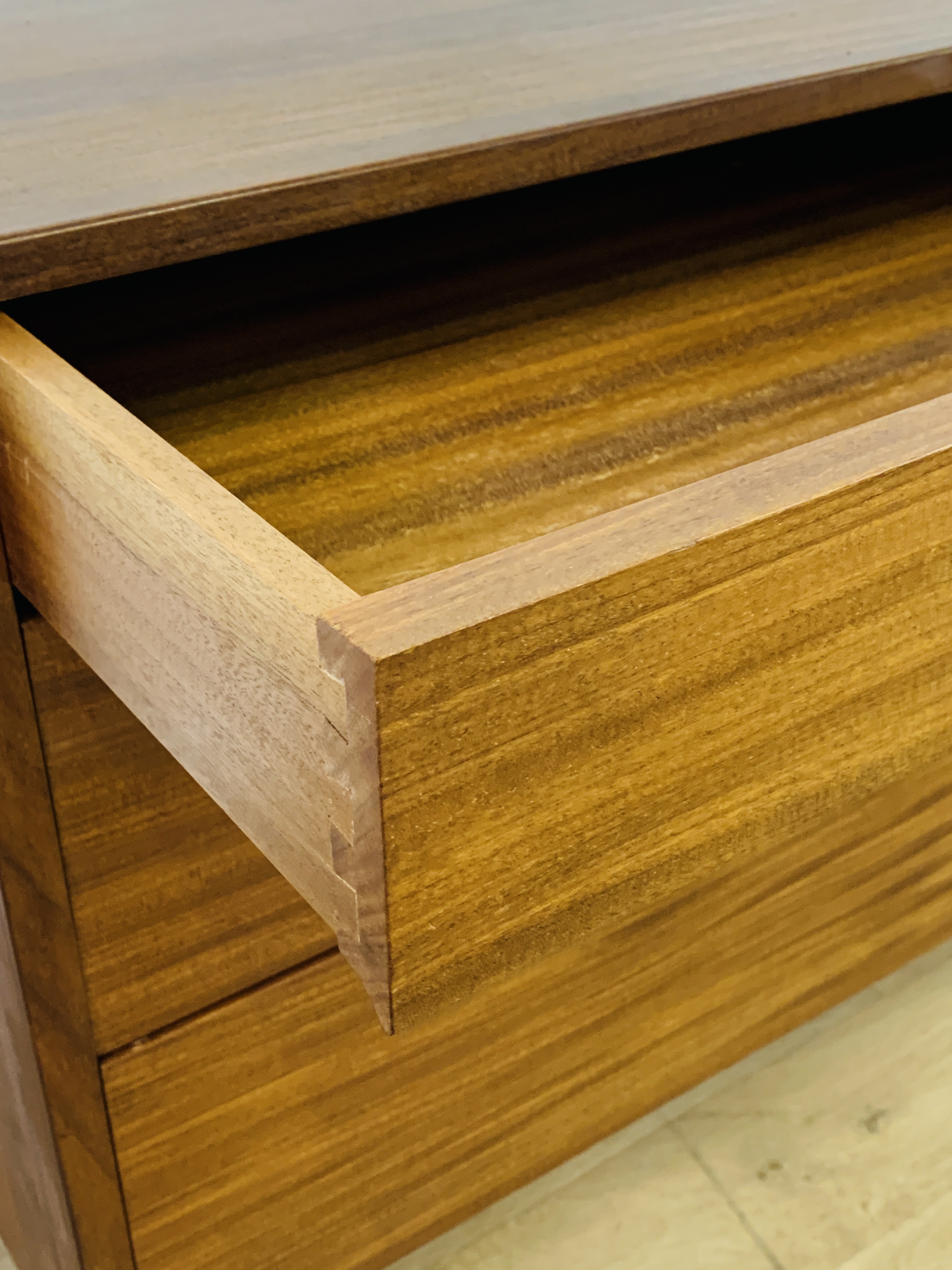 Teak chest of drawers - Image 5 of 7