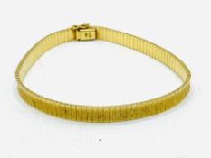 18ct gold bracelet