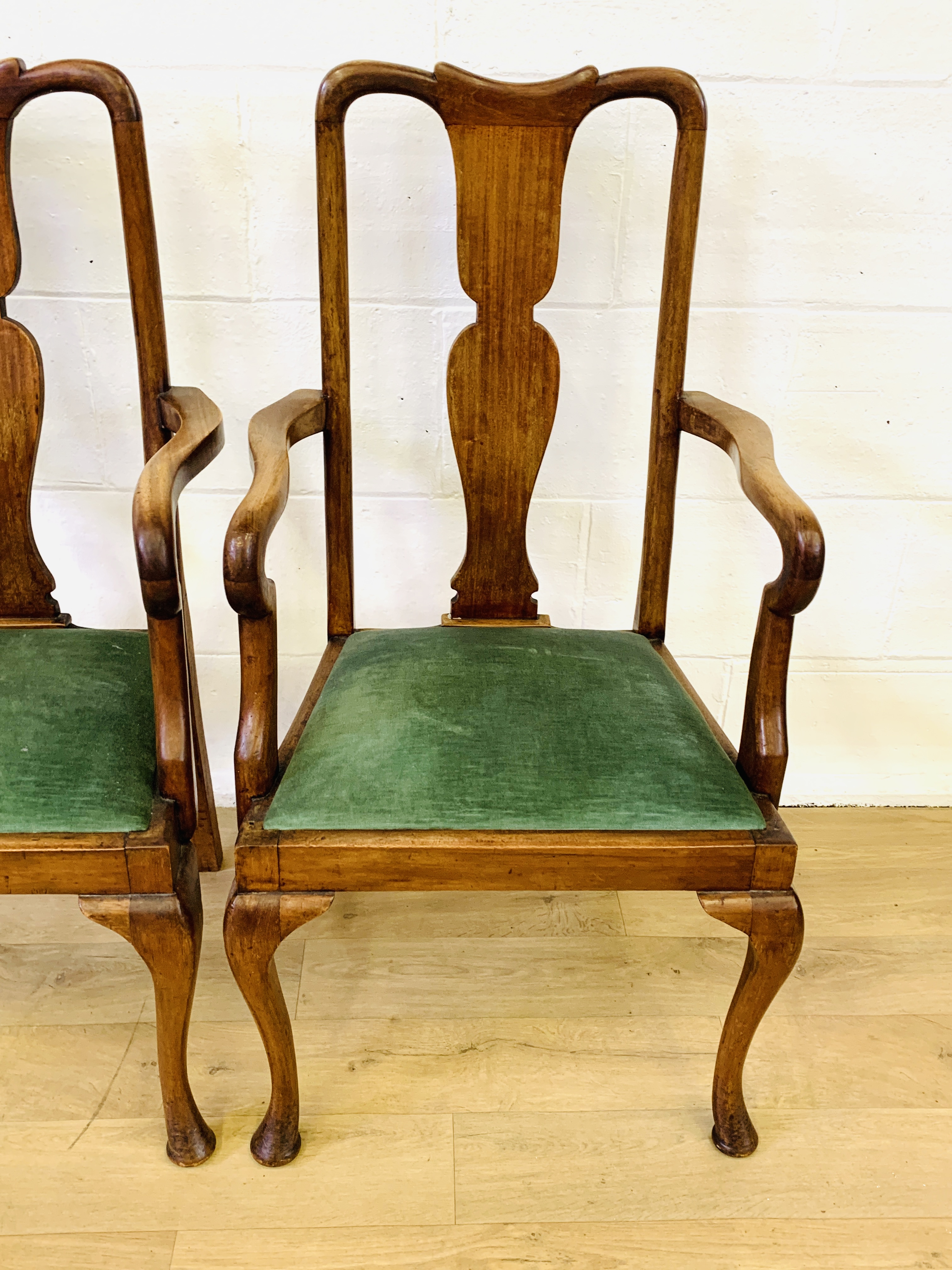 Two mahogany elbow chairs - Image 2 of 5