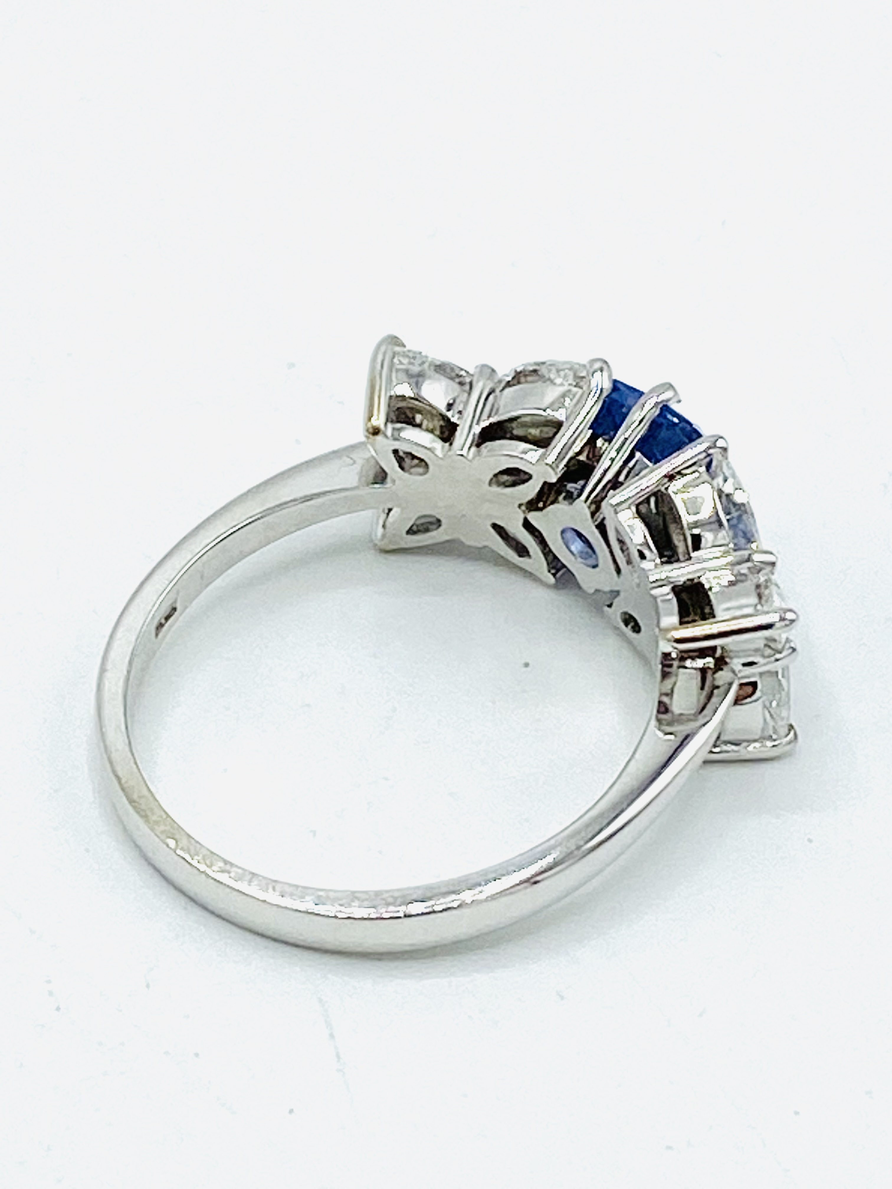 18ct white gold, tanzanite and diamond ring - Image 4 of 5