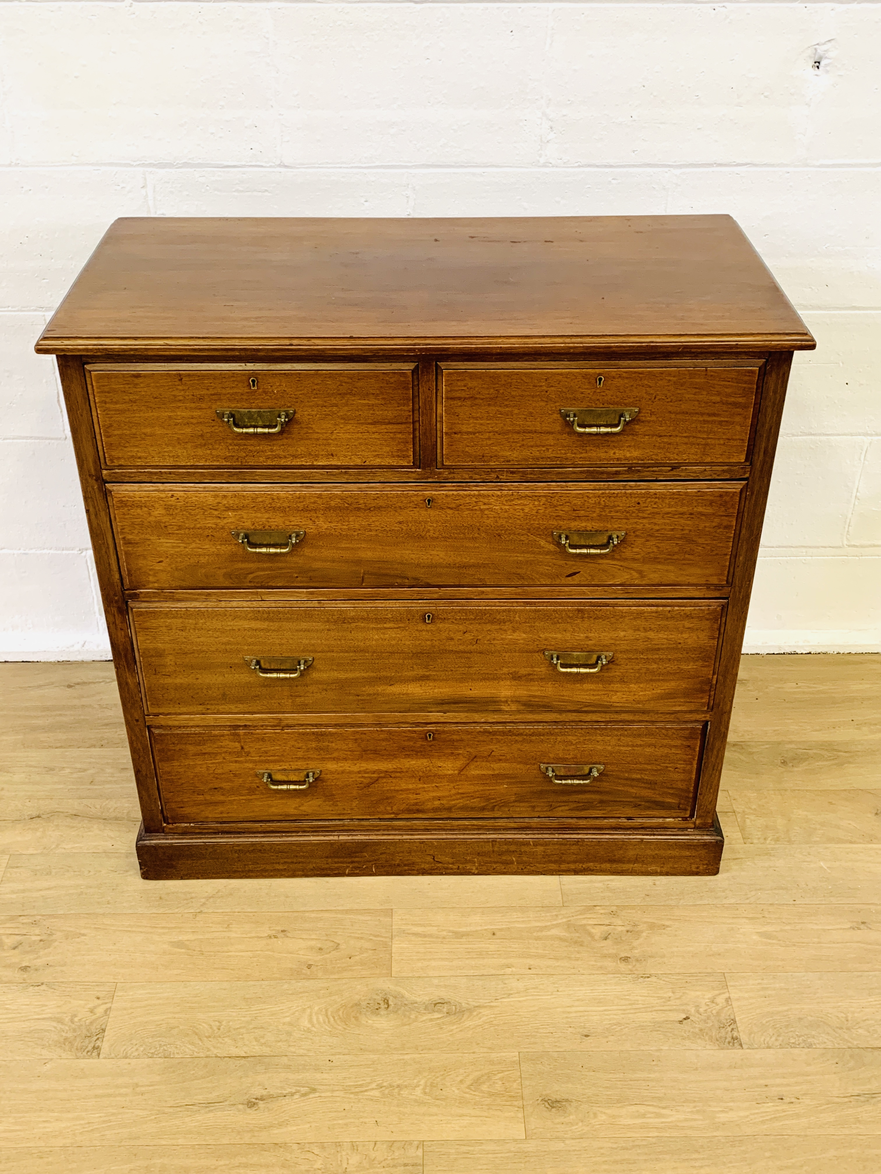 Mahogany chest of drawers - Image 7 of 8