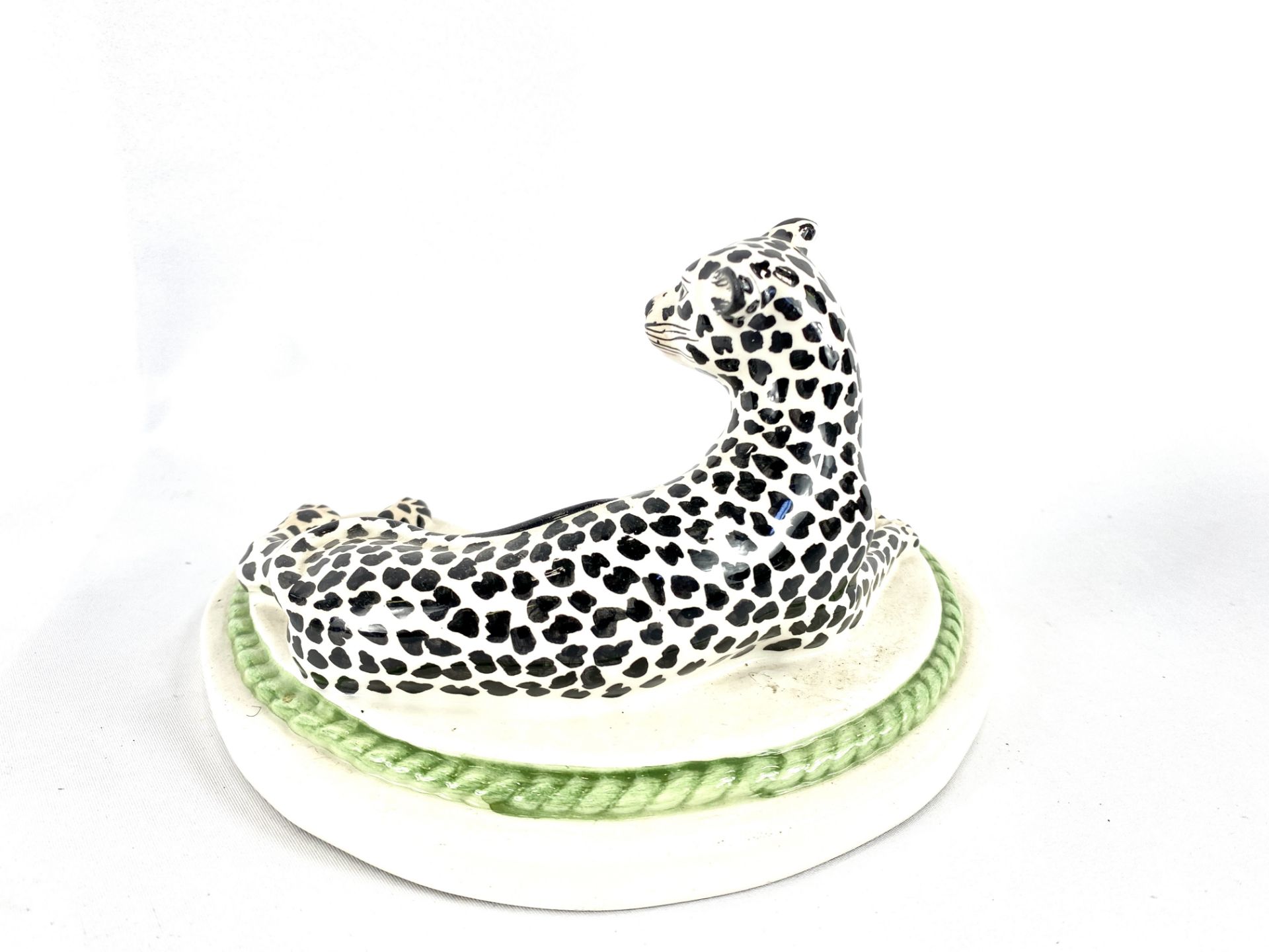 Italian porcelain leopards - Image 2 of 5