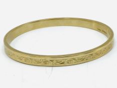 9ct gold bangle