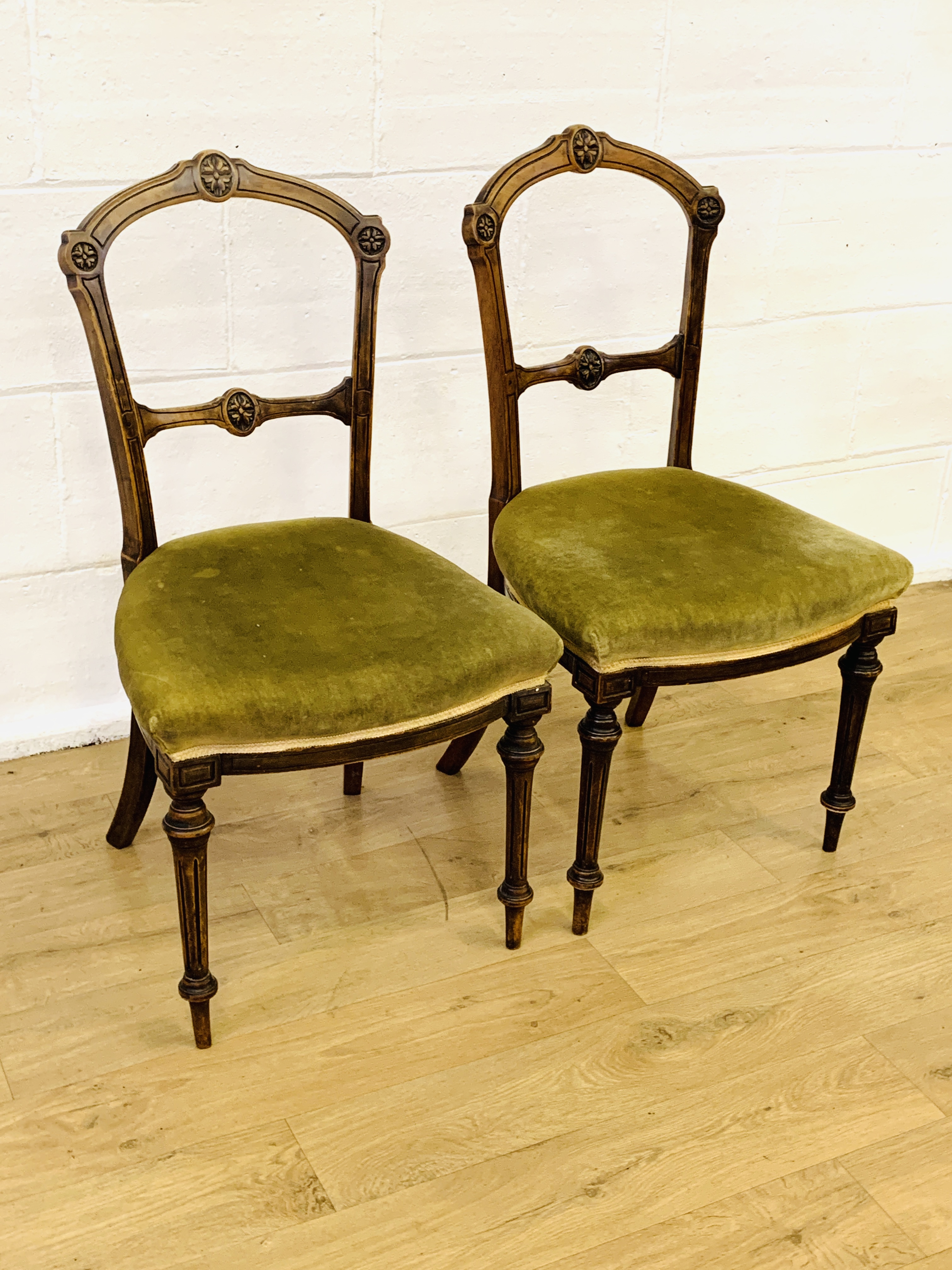 Pair of Victorian dining chairs - Image 2 of 4